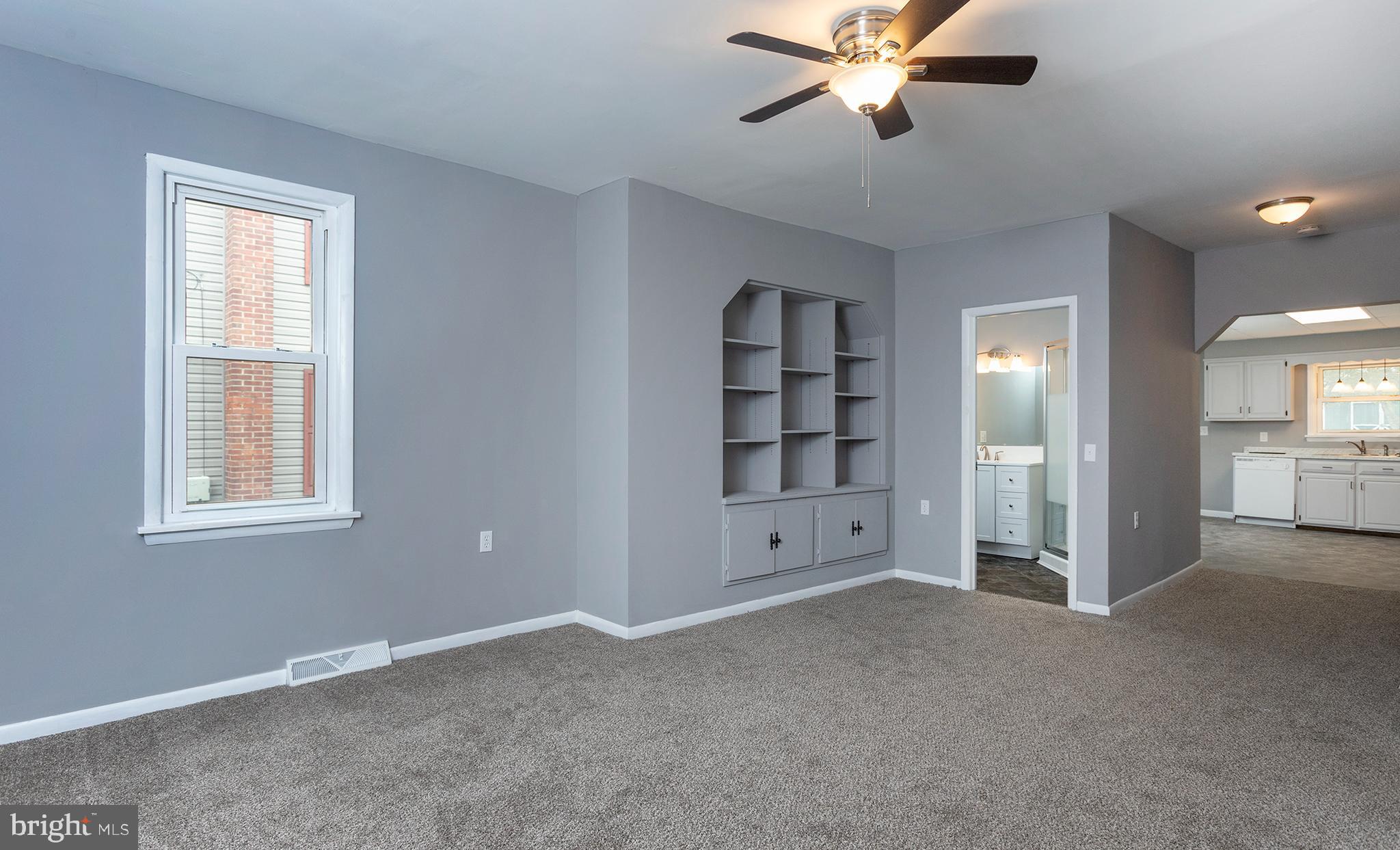 ROYALTON - Residential Lease