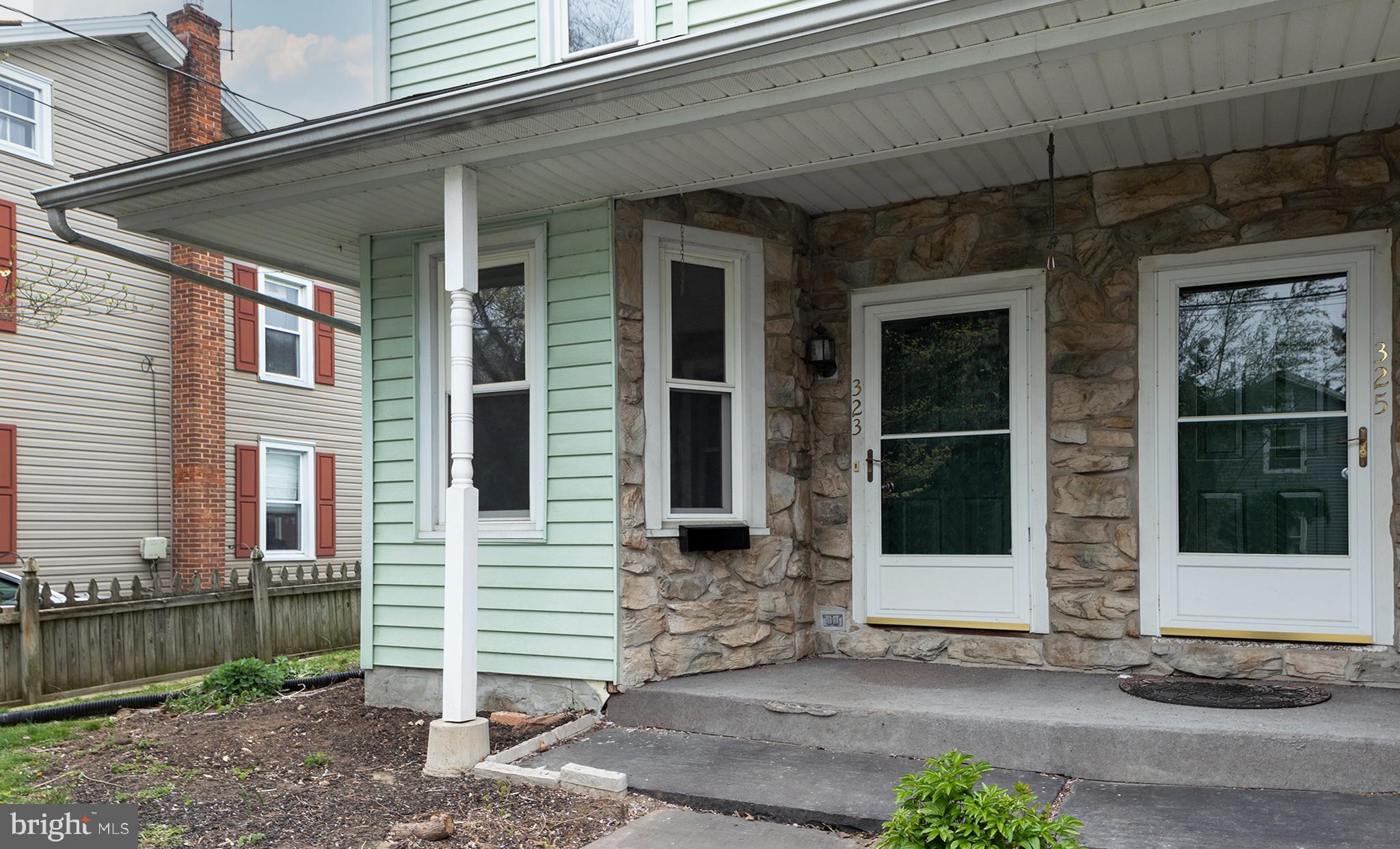 ROYALTON - Residential Lease