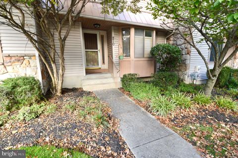 Photo of 210 Chanticleer, CHERRY HILL, NJ 08003 (MLS # NJCD2104290)