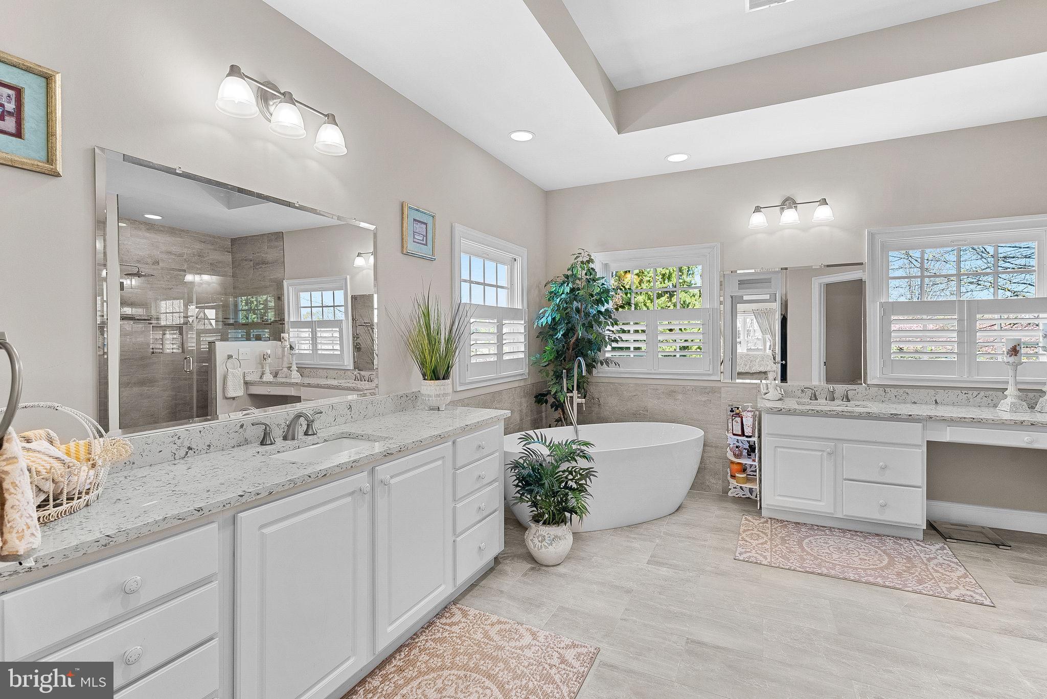 HEATHER KNOLLS II - Residential