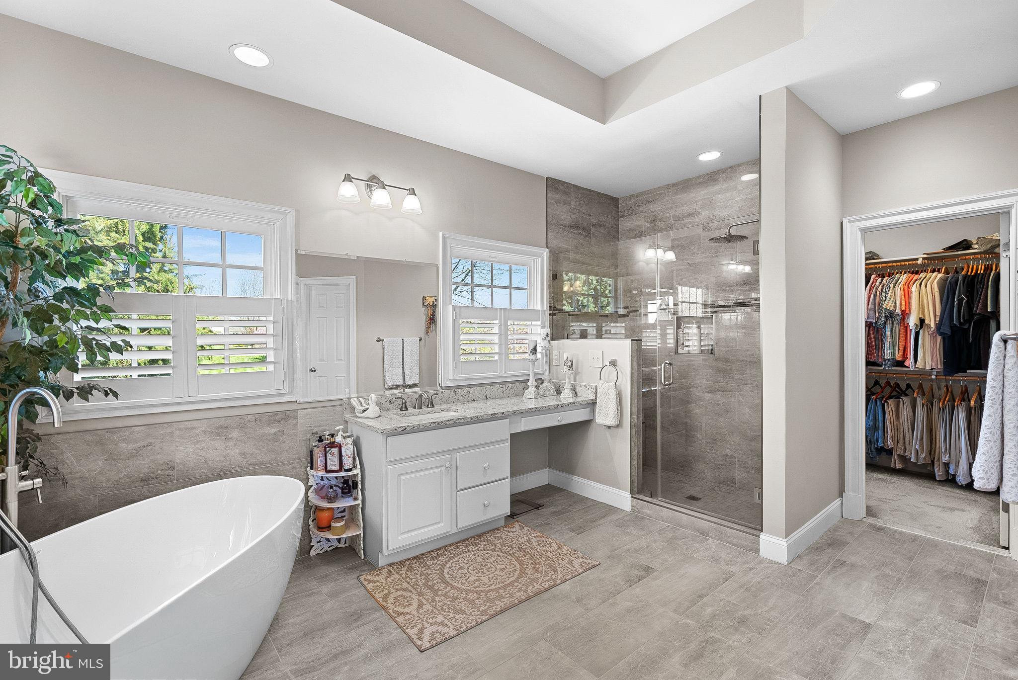 HEATHER KNOLLS II - Residential