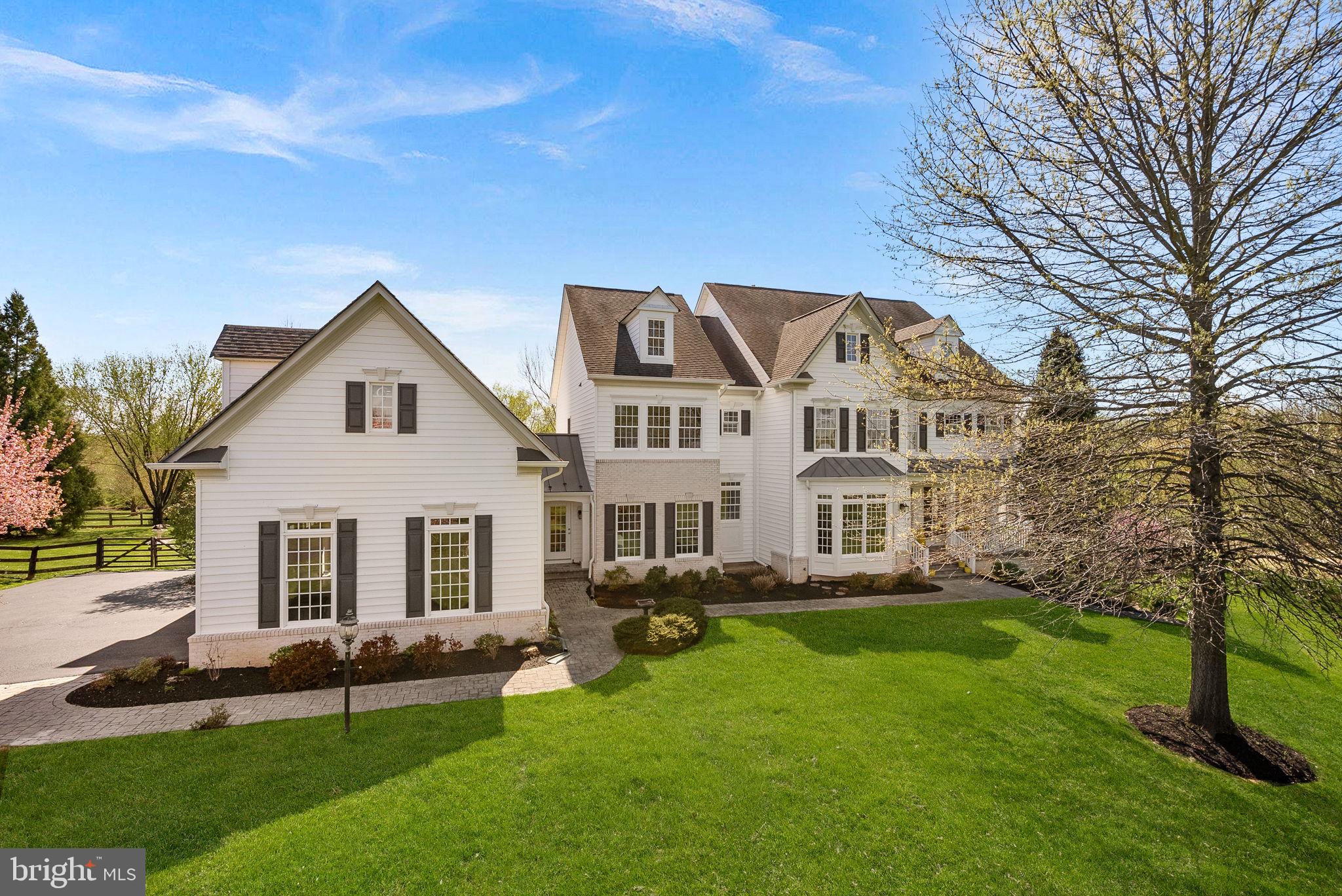 HEATHER KNOLLS II - Residential