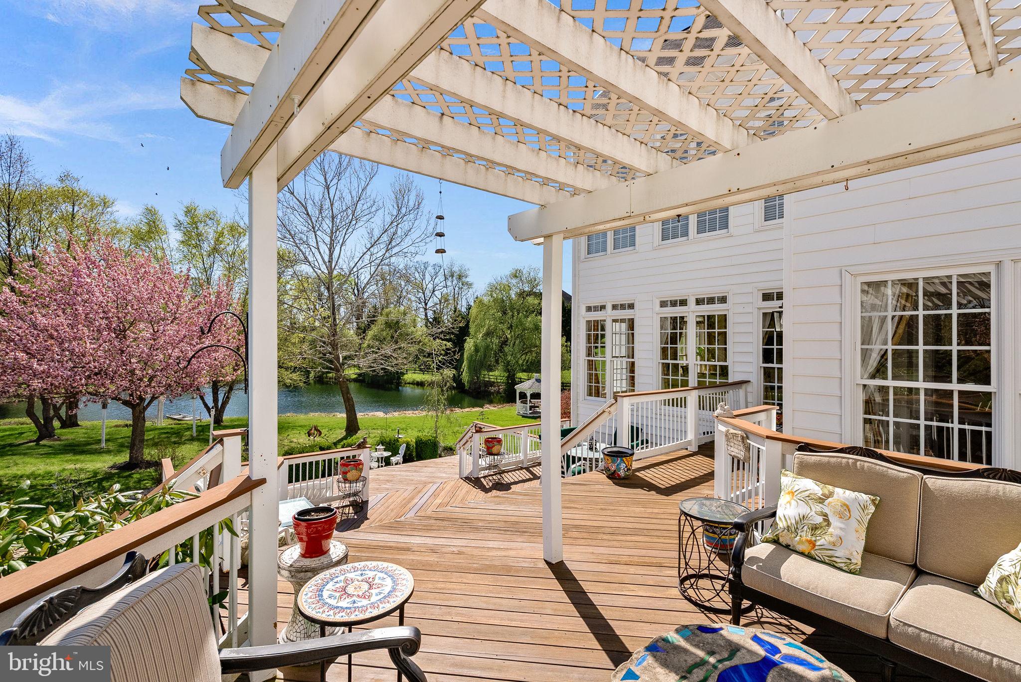 HEATHER KNOLLS II - Residential