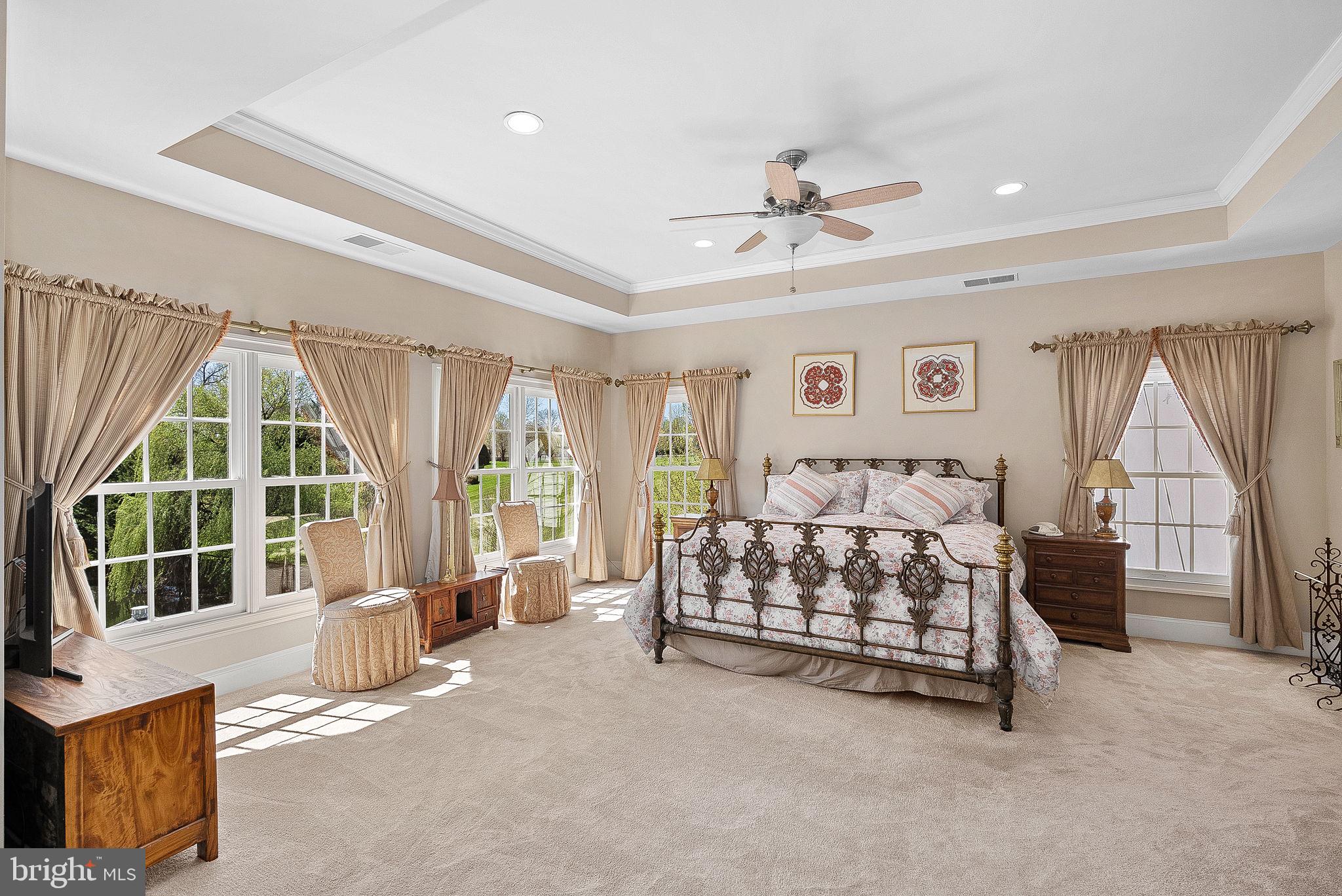 HEATHER KNOLLS II - Residential