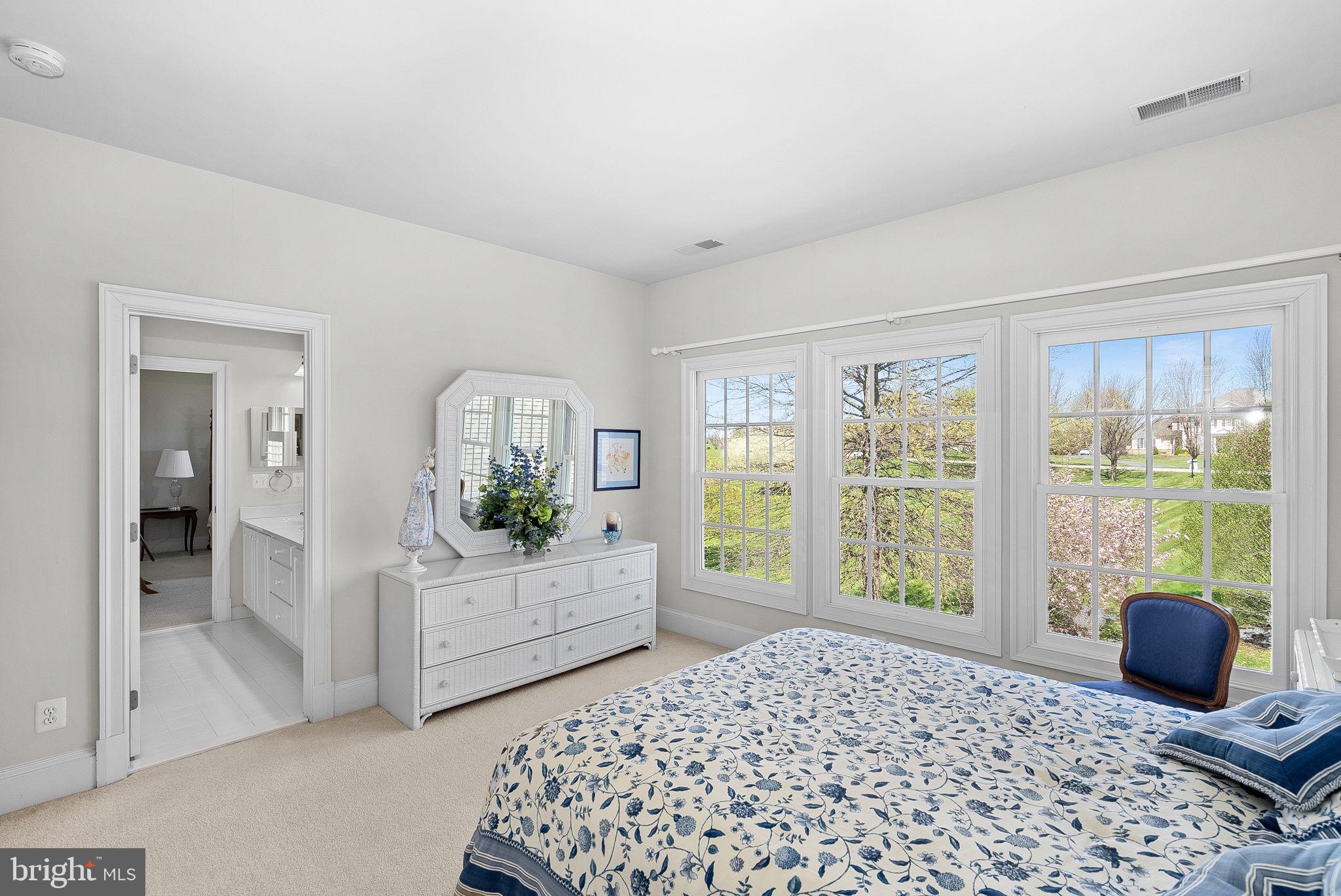 HEATHER KNOLLS II - Residential