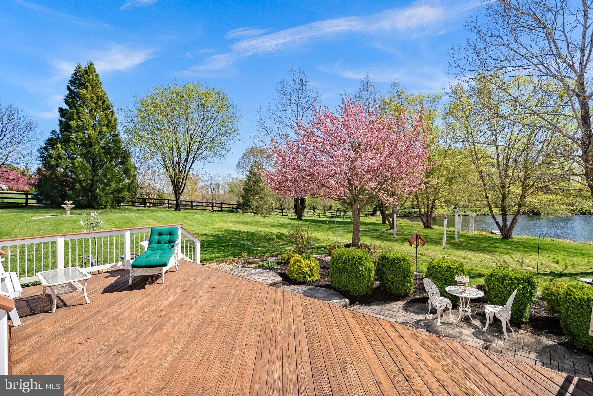 HEATHER KNOLLS II - Residential