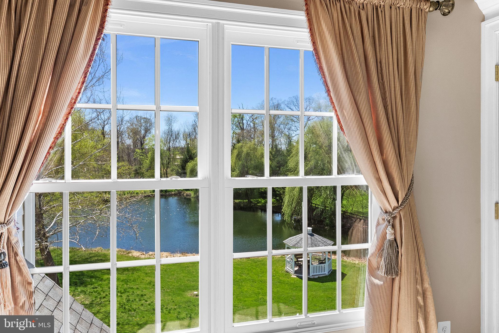 HEATHER KNOLLS II - Residential