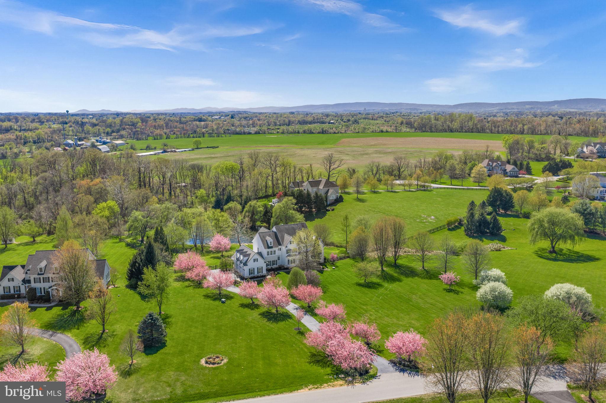 HEATHER KNOLLS II - Residential