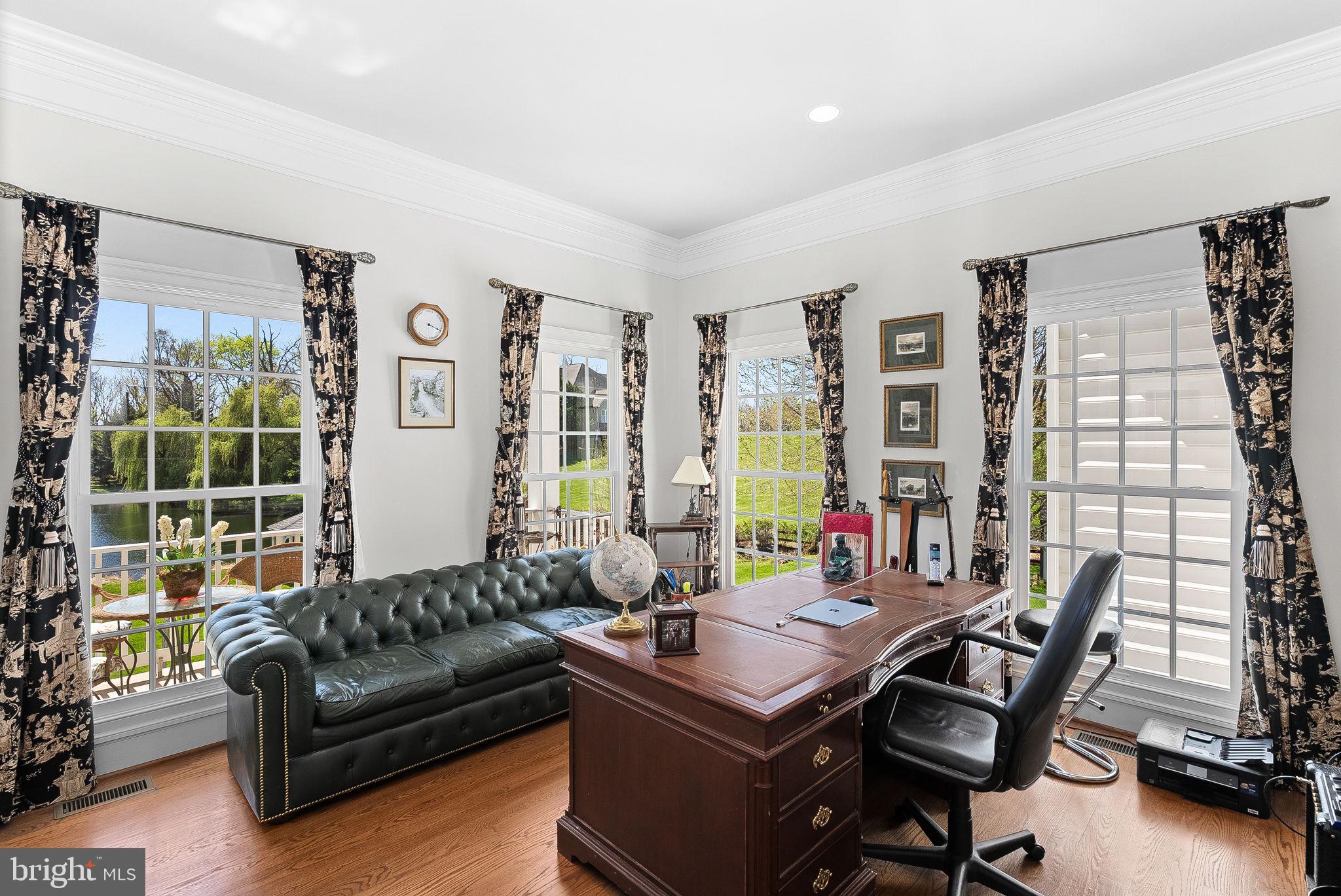 HEATHER KNOLLS II - Residential