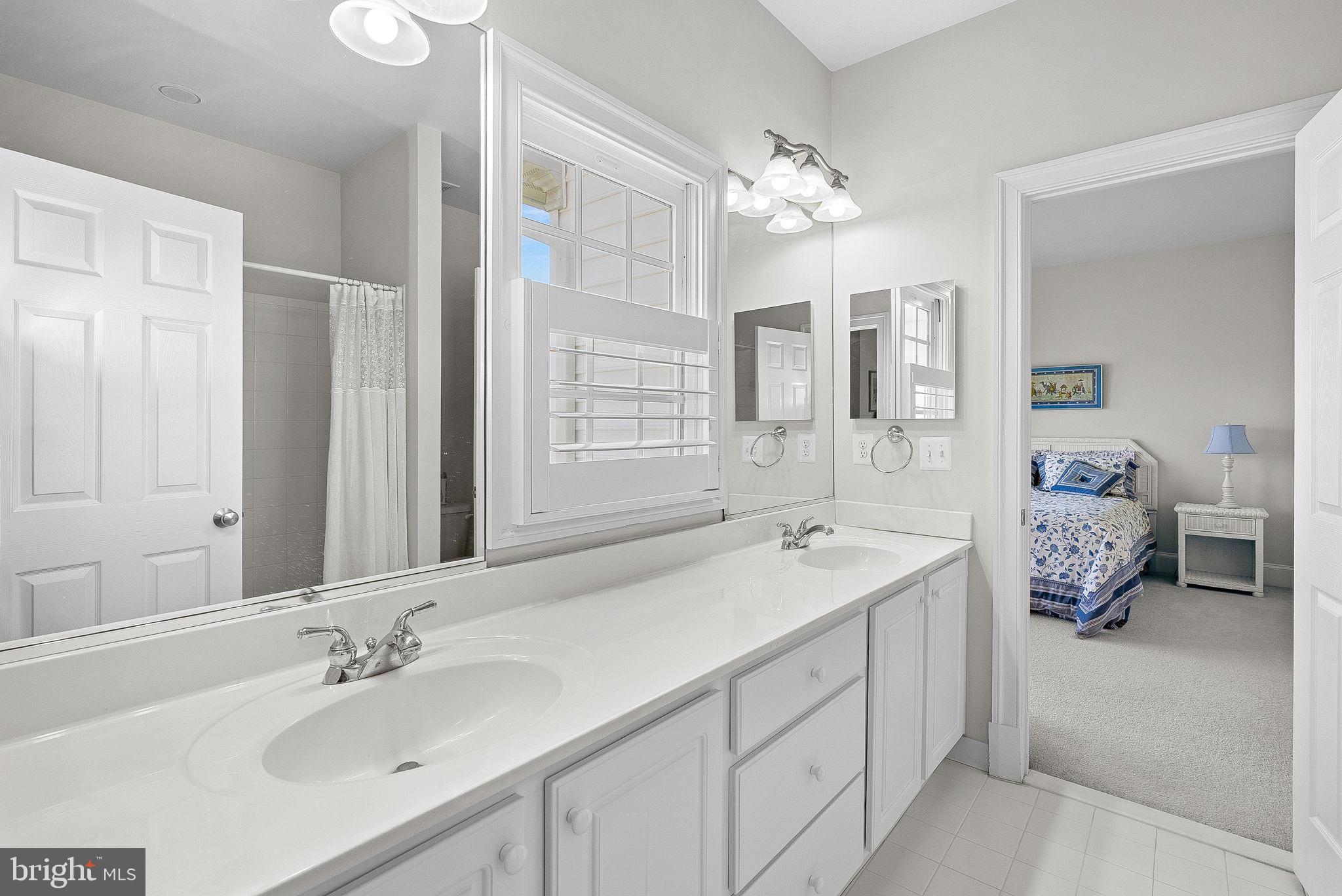 HEATHER KNOLLS II - Residential