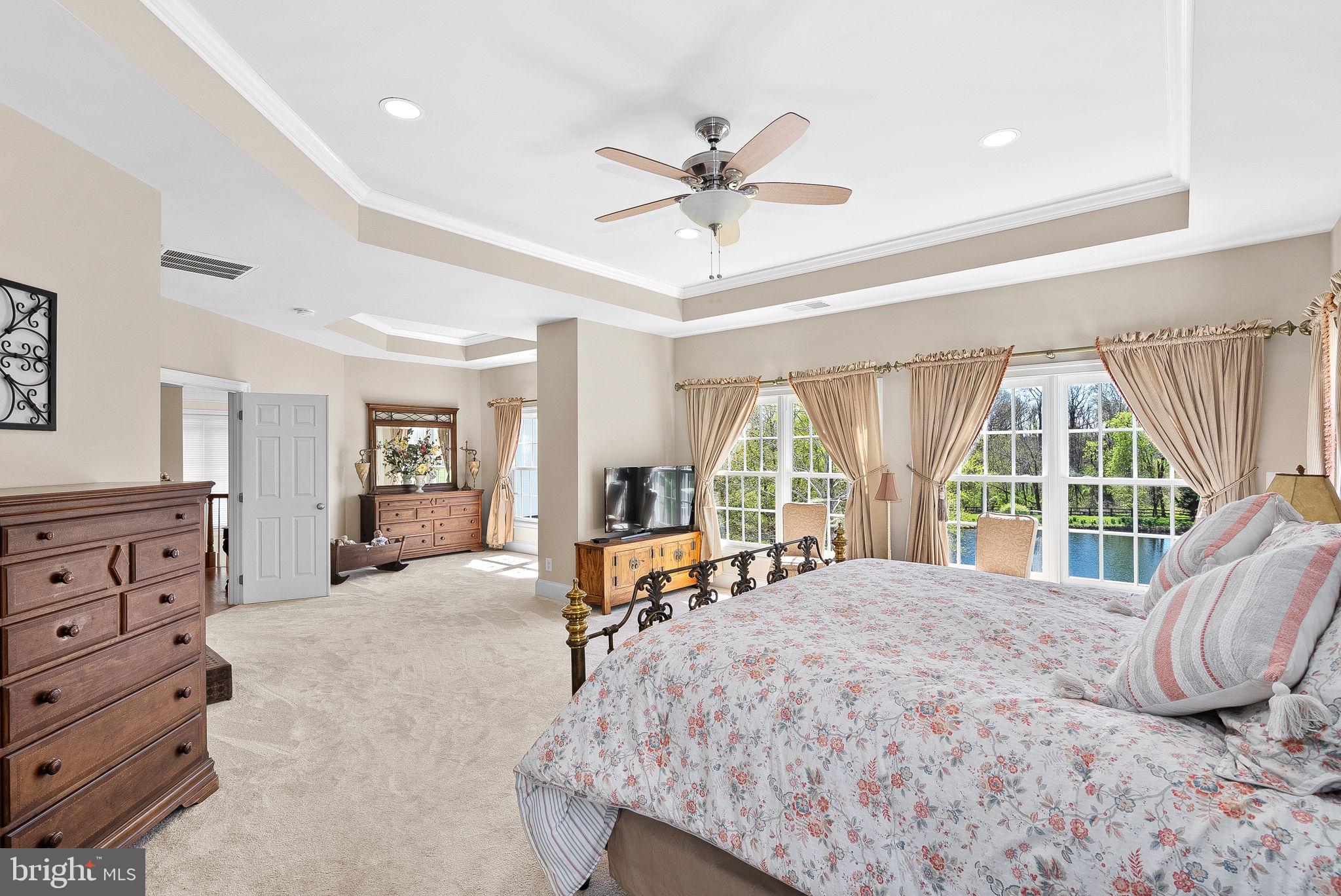 HEATHER KNOLLS II - Residential