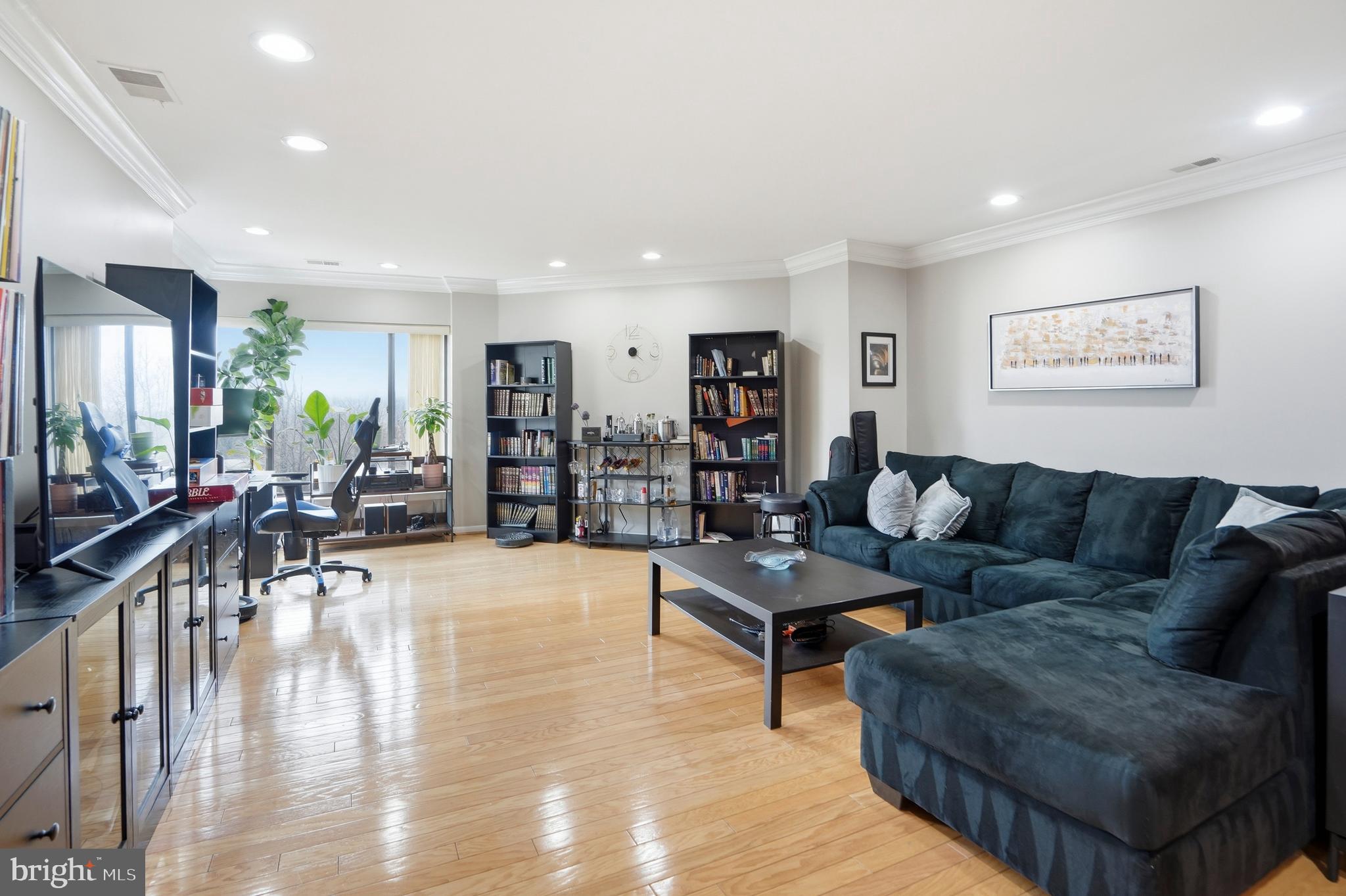 3021 FALLSTAFF ROAD 502B