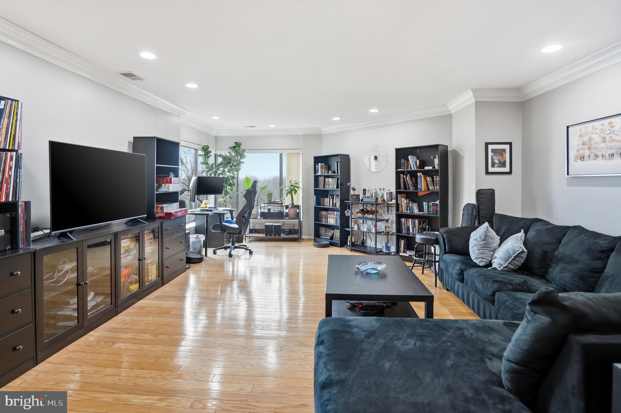 3021 FALLSTAFF ROAD 502B