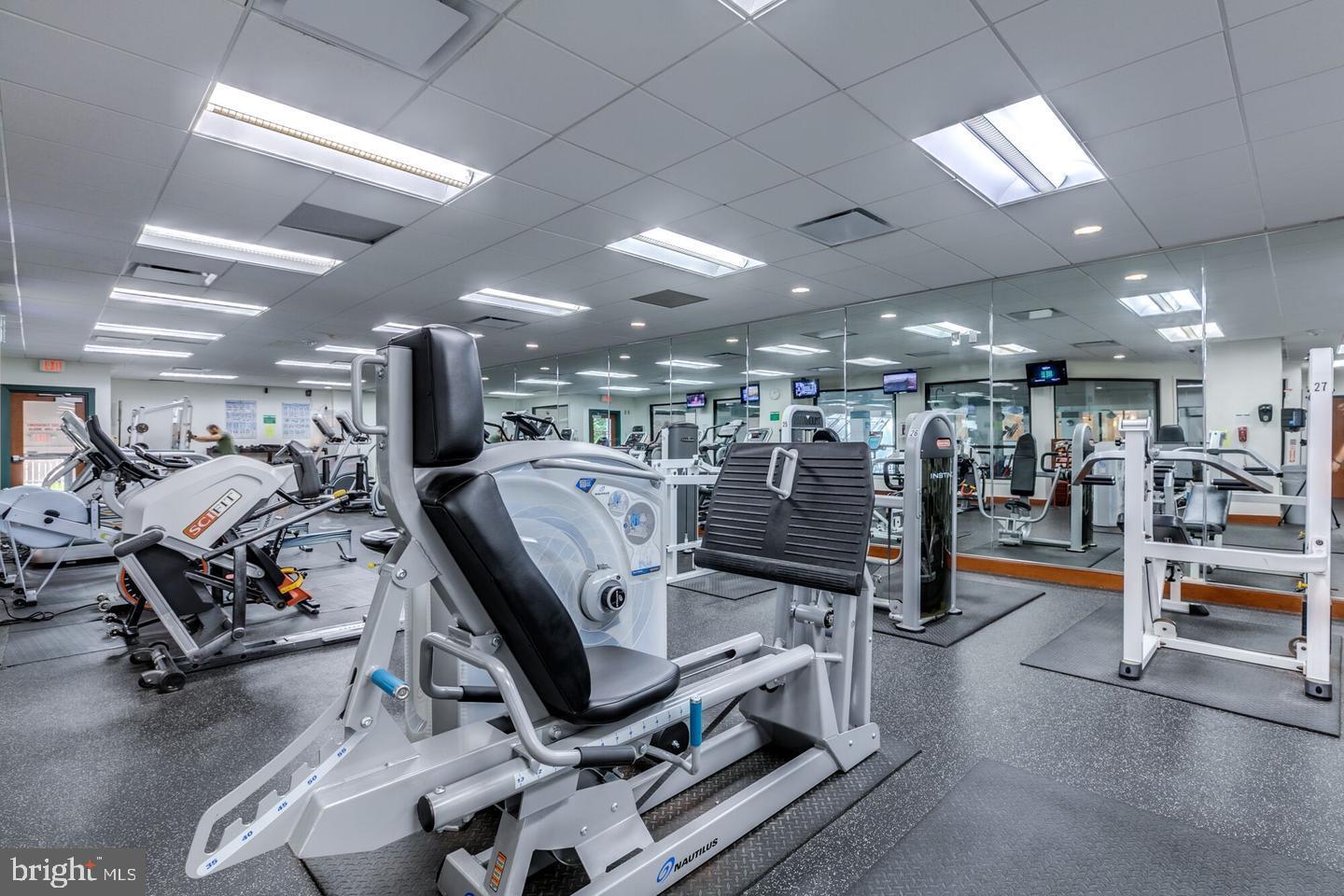 WATERGATE AT LANDMARK - Residential