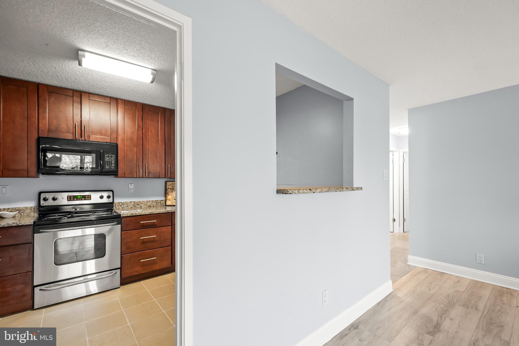 WATERGATE AT LANDMARK - Residential