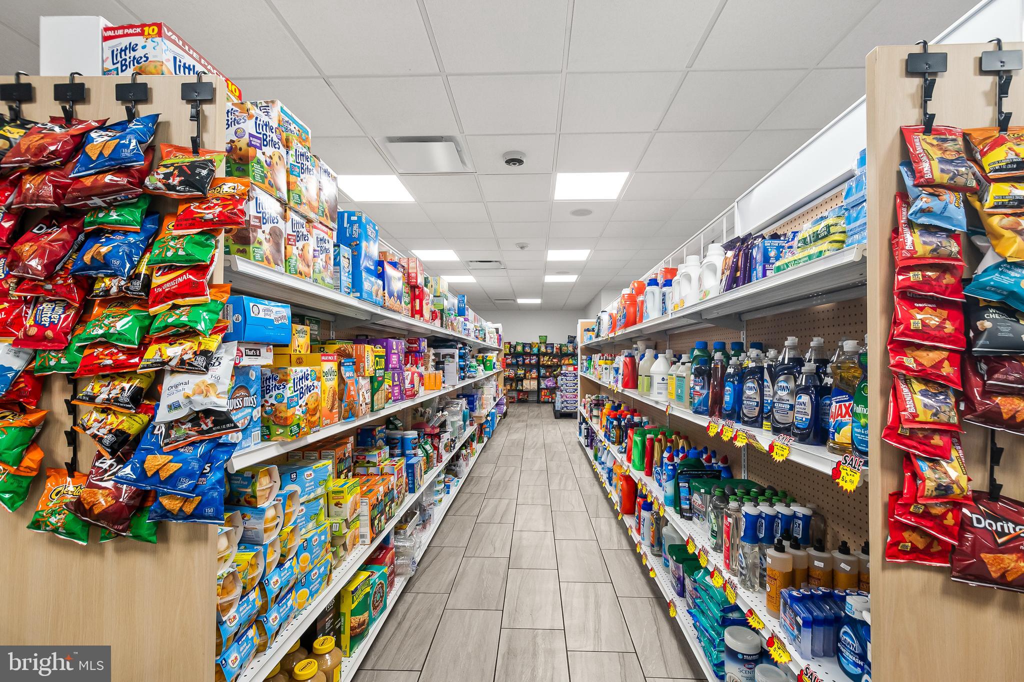 WATERGATE AT LANDMARK - Residential