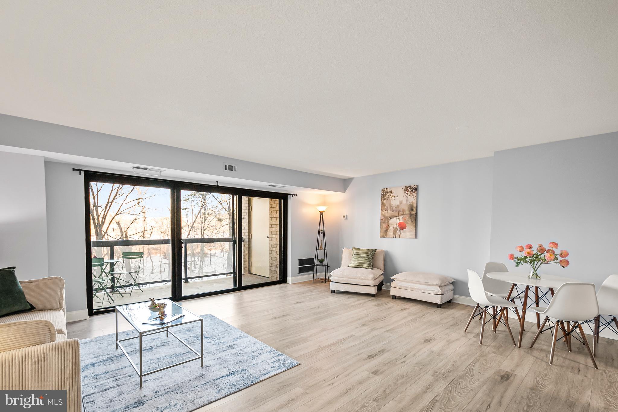 WATERGATE AT LANDMARK - Residential