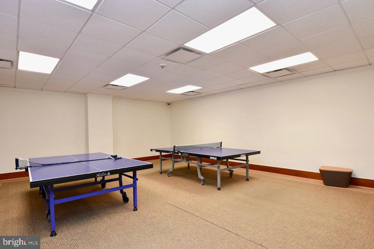 WATERGATE AT LANDMARK - Residential