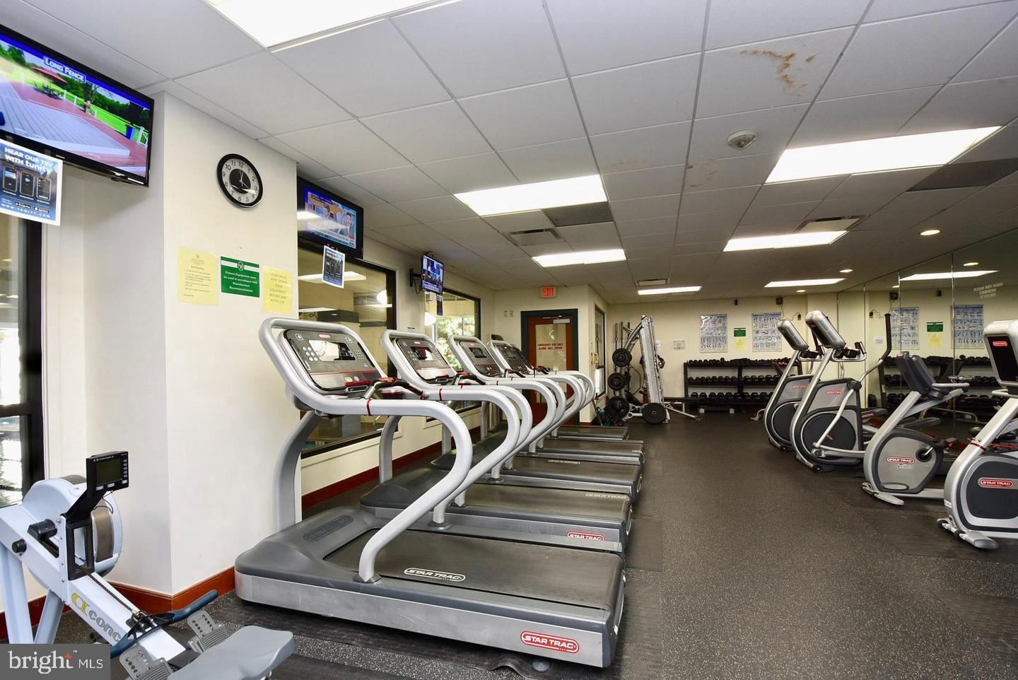 WATERGATE AT LANDMARK - Residential