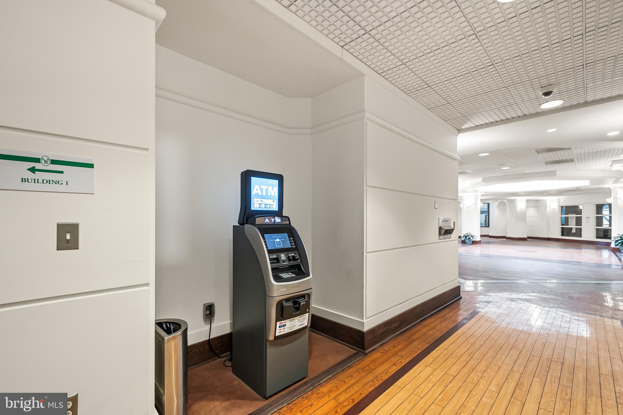 WATERGATE AT LANDMARK - Residential