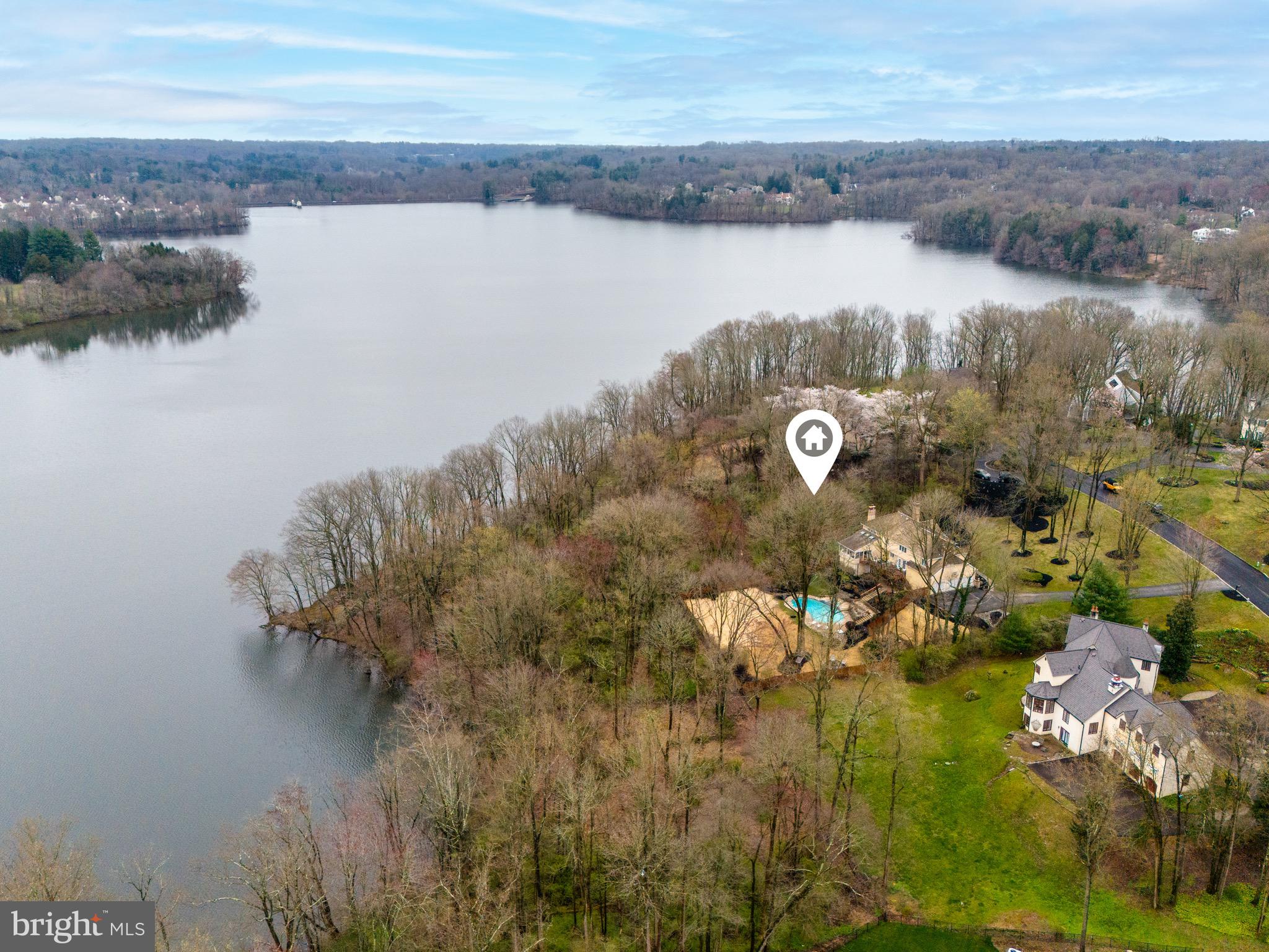 SPRINGTON POINTE - Residential