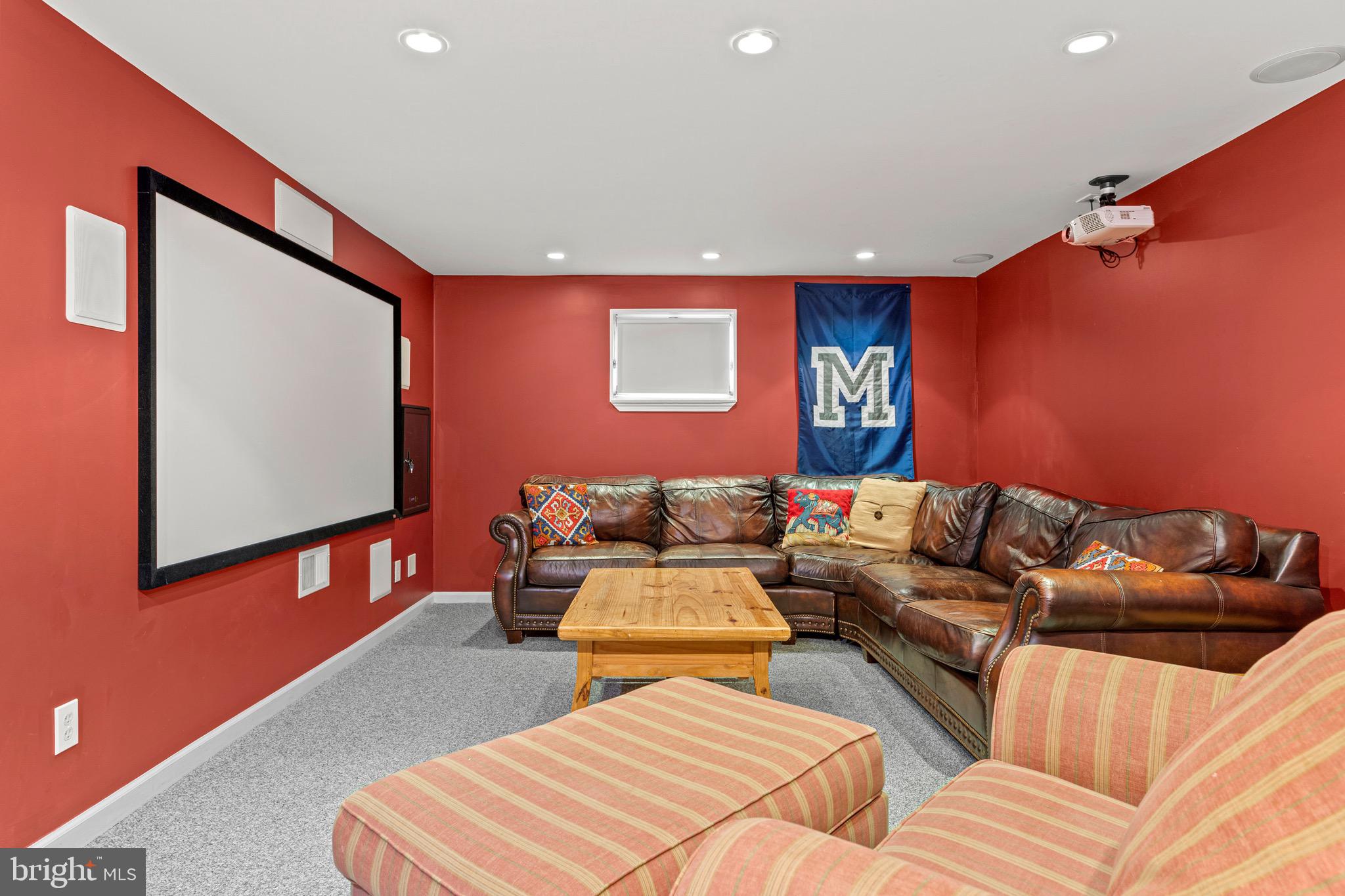 SPRINGTON POINTE - Residential