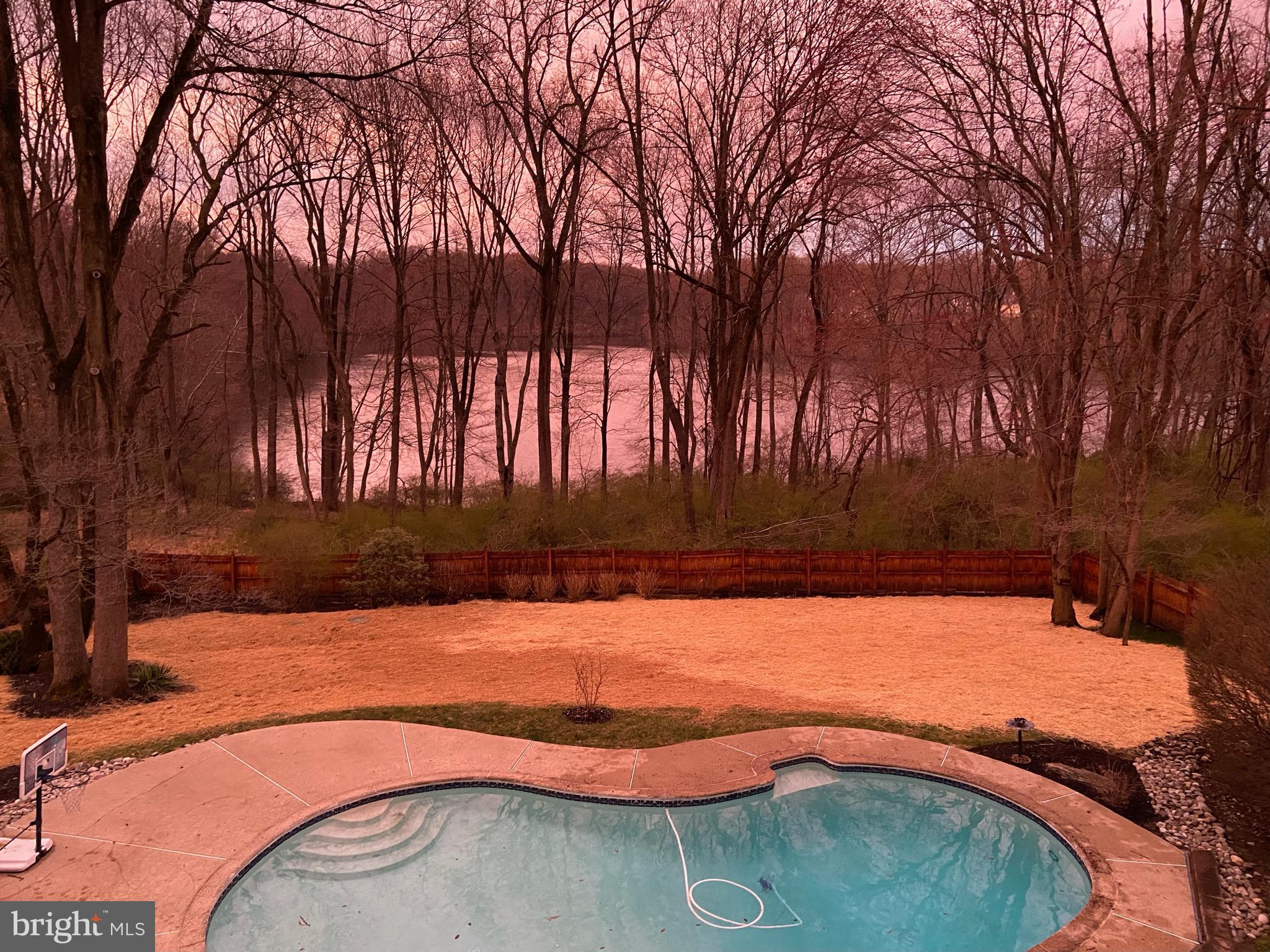 SPRINGTON POINTE - Residential