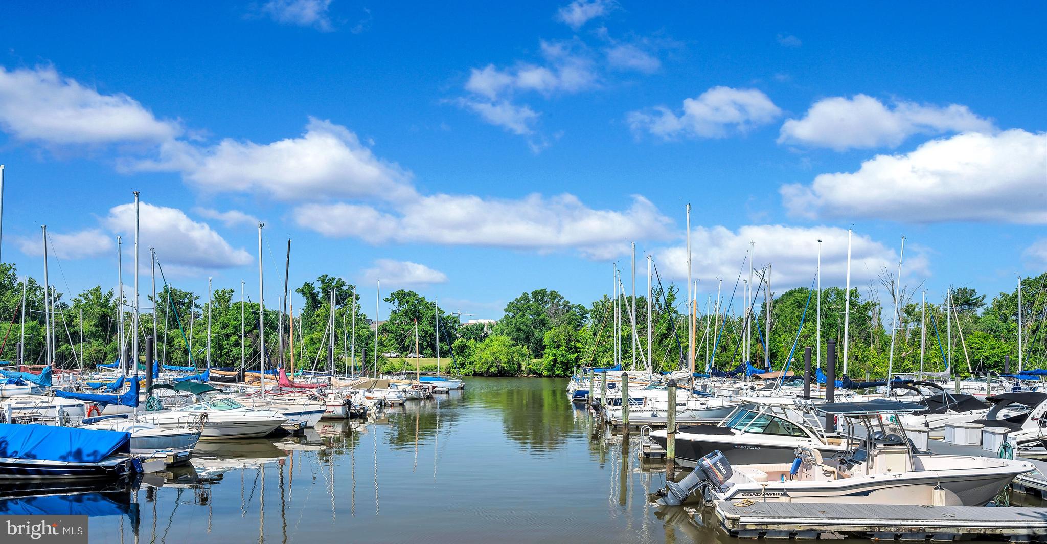 OLD TOWN GREENS - Residential