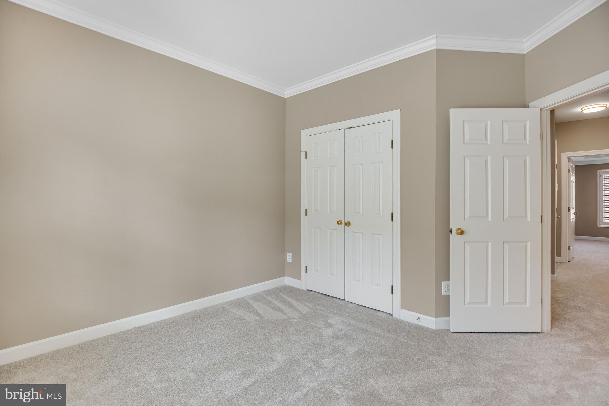 OLD TOWN GREENS - Residential