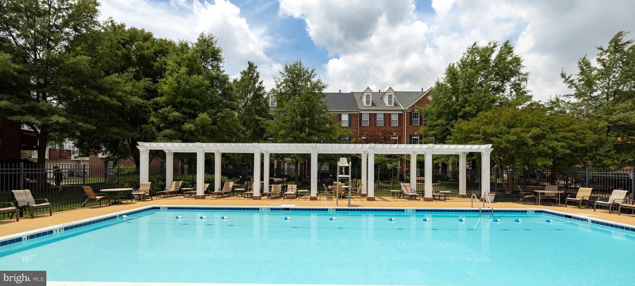 OLD TOWN GREENS - Residential