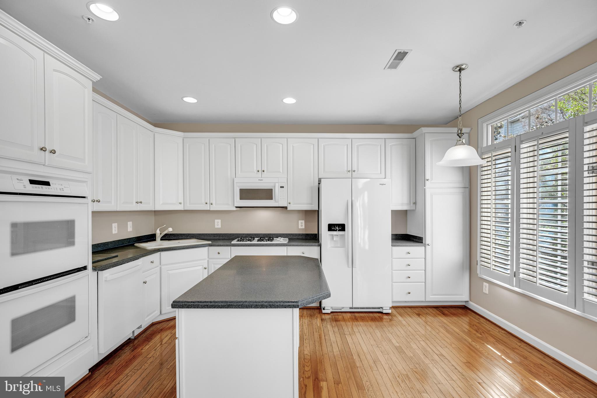 OLD TOWN GREENS - Residential