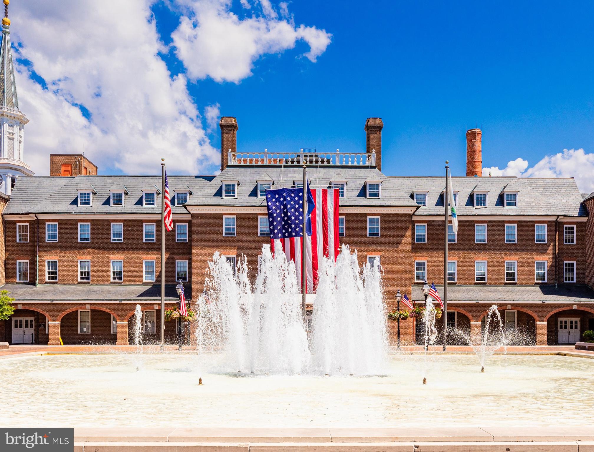 OLD TOWN GREENS - Residential