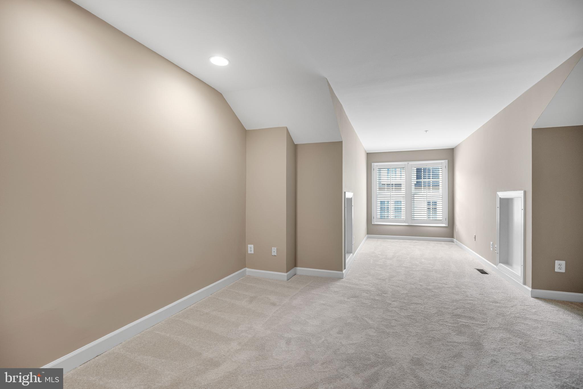 OLD TOWN GREENS - Residential