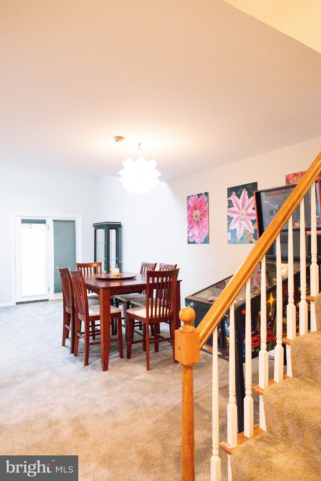 3213 PINEWYN CIRCLE