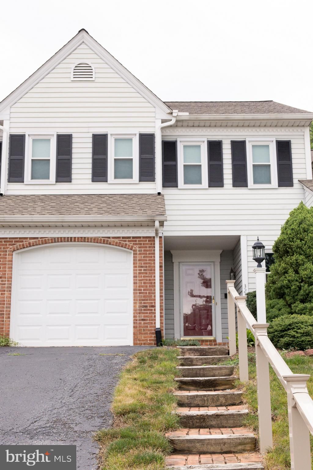Photo of 3213 Pinewyn Circle, LANCASTER, PA 17601 (MLS # PALA2091634)