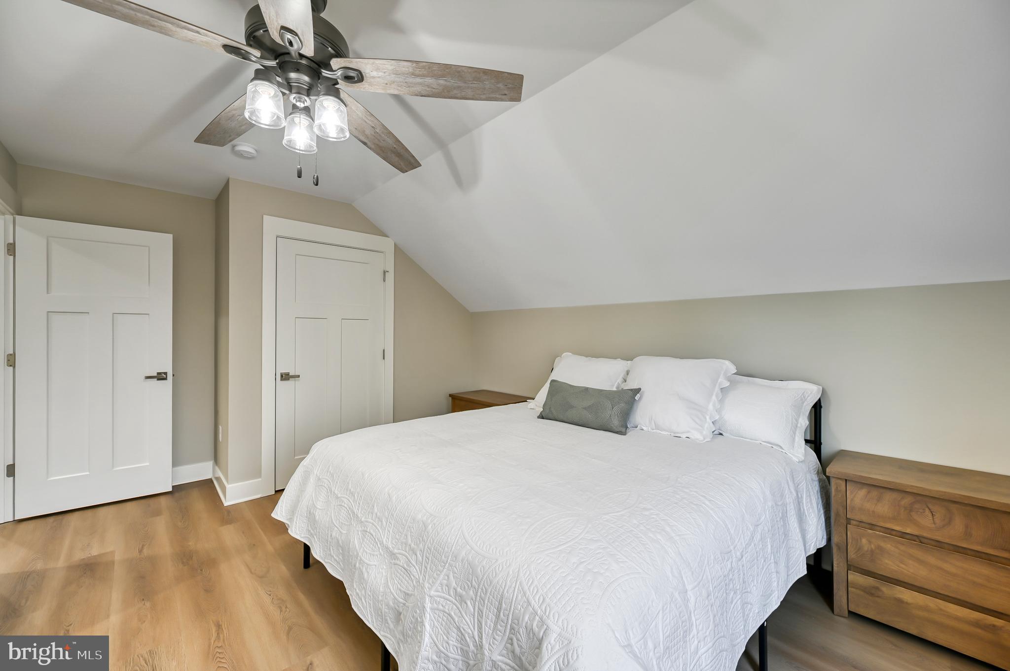 MILL RUN - Residential