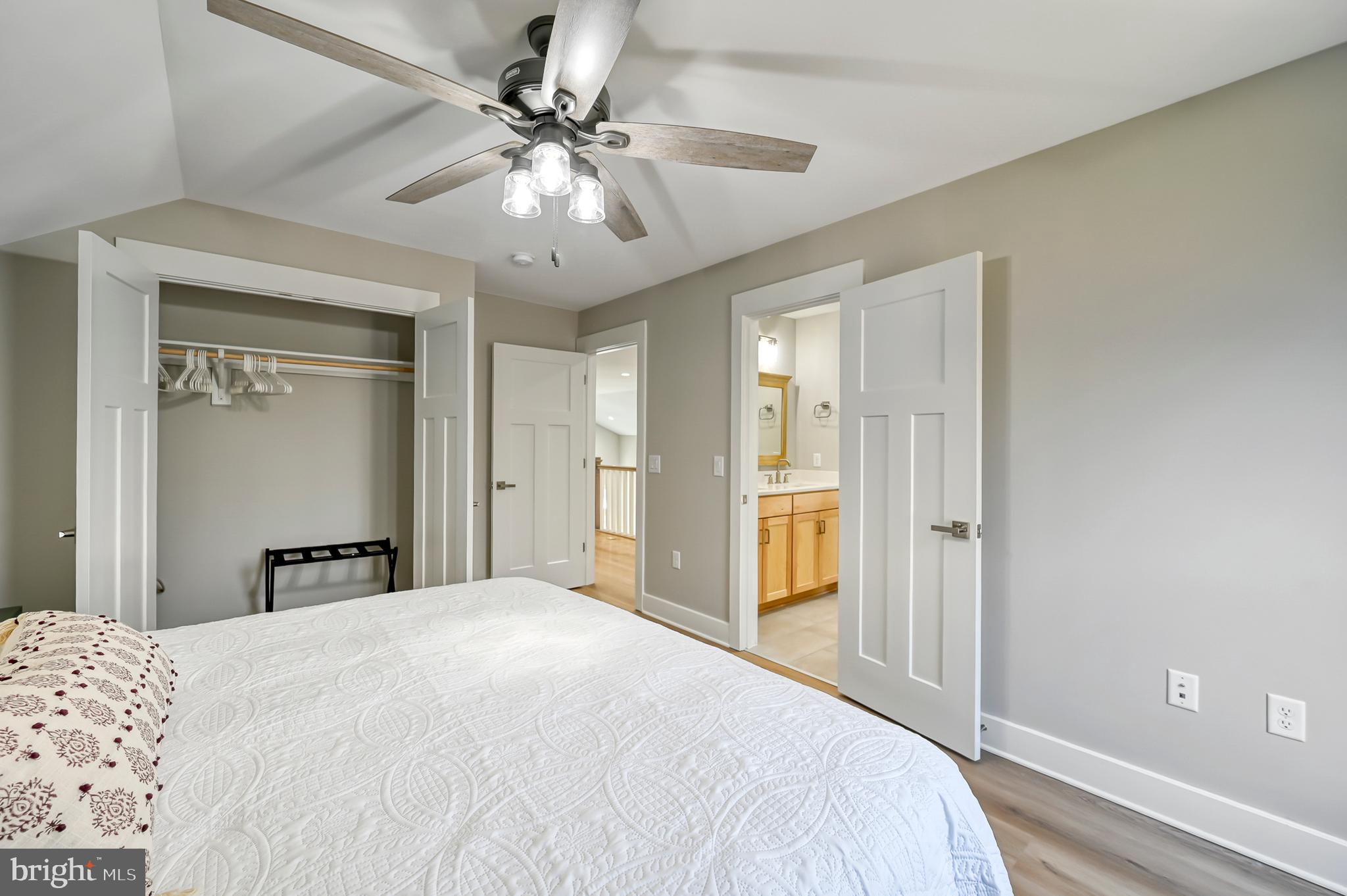 MILL RUN - Residential