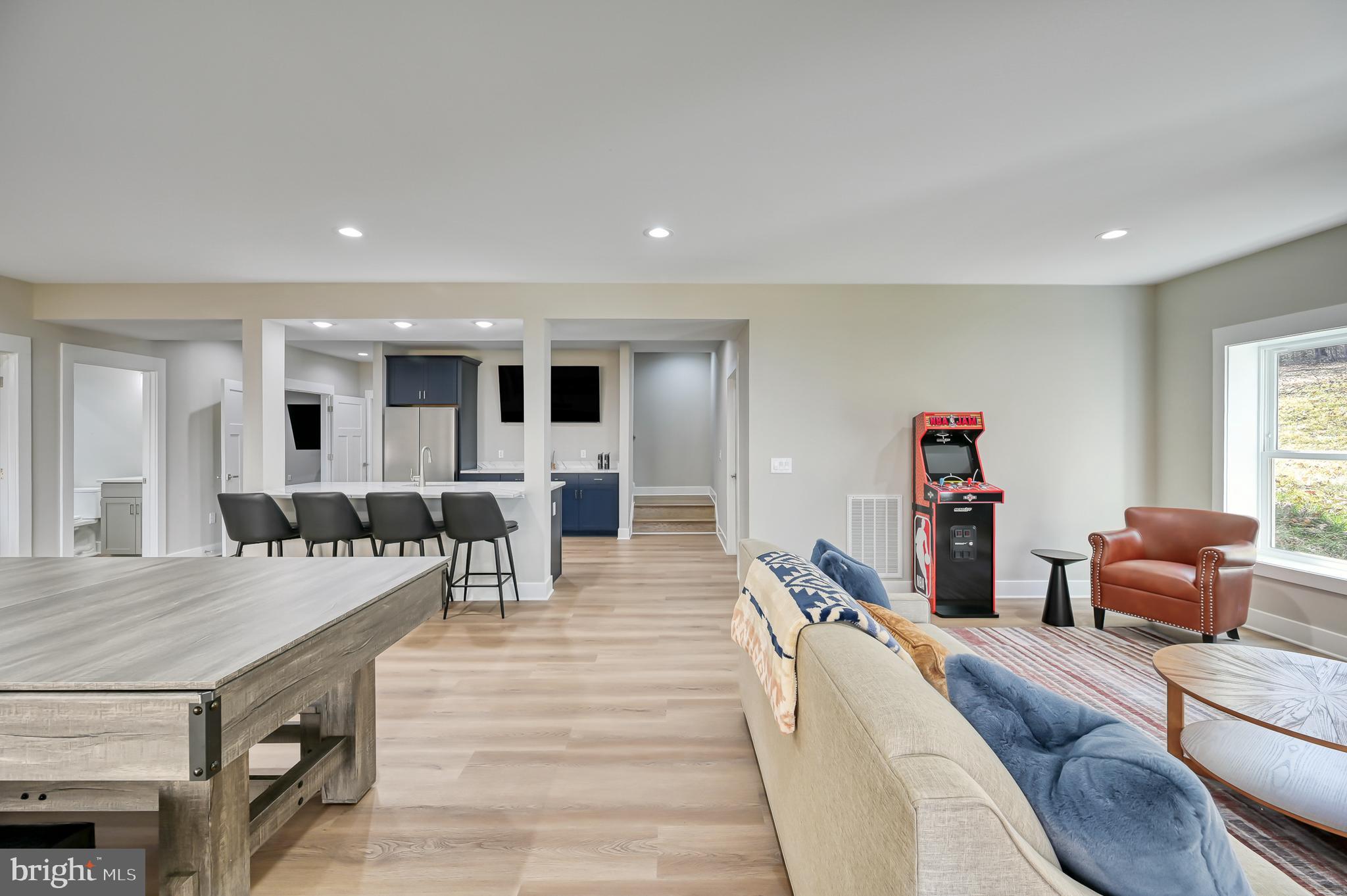 MILL RUN - Residential