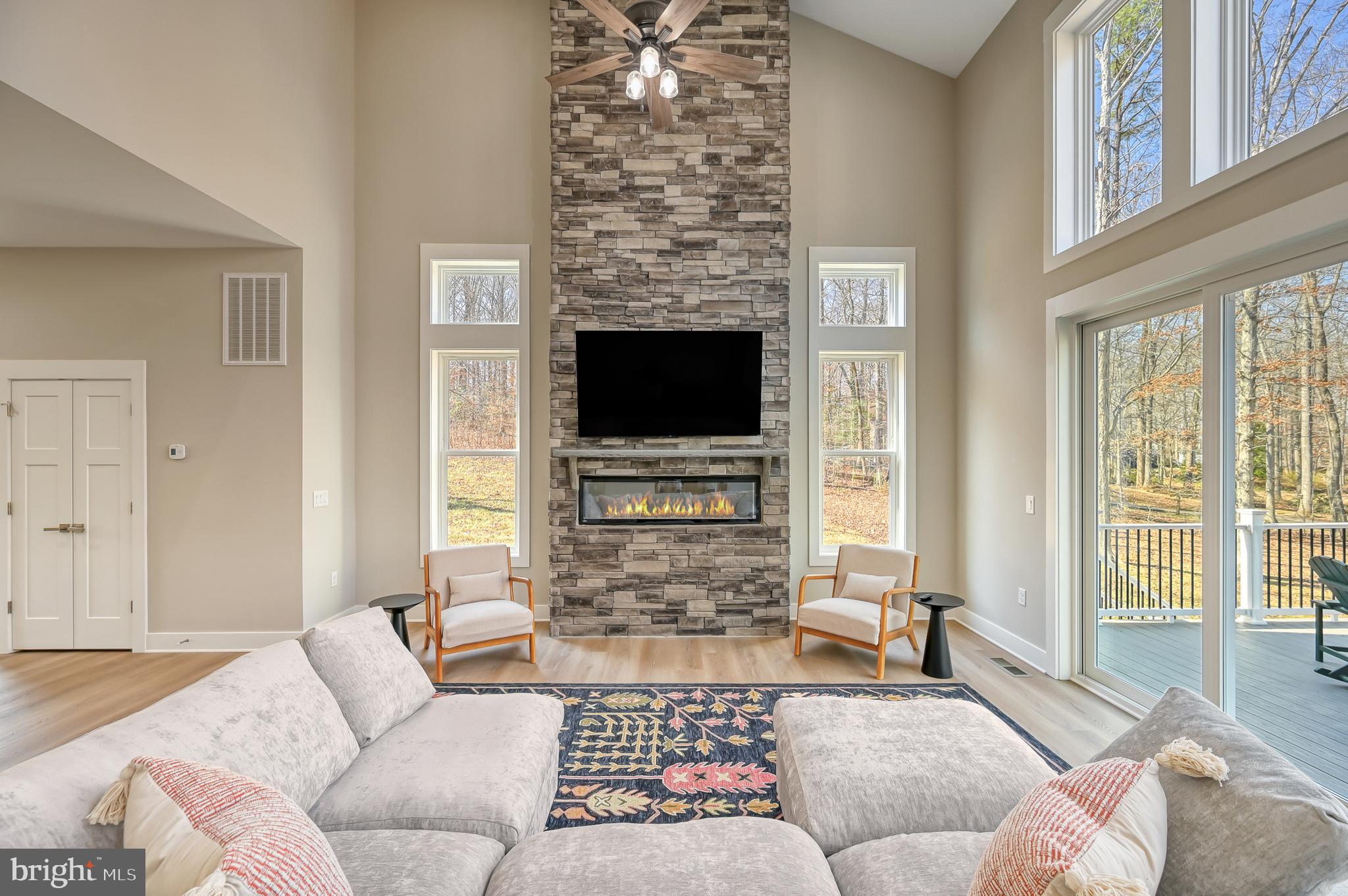 MILL RUN - Residential