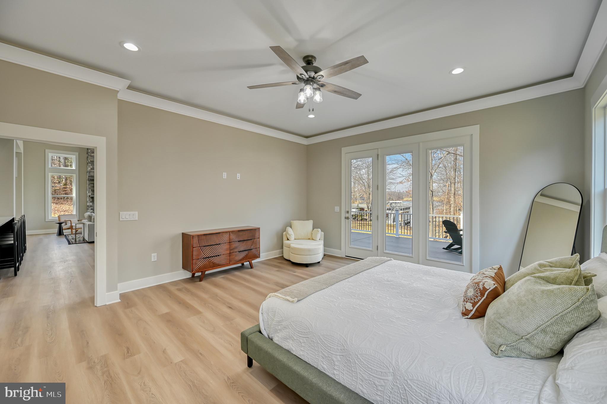 MILL RUN - Residential