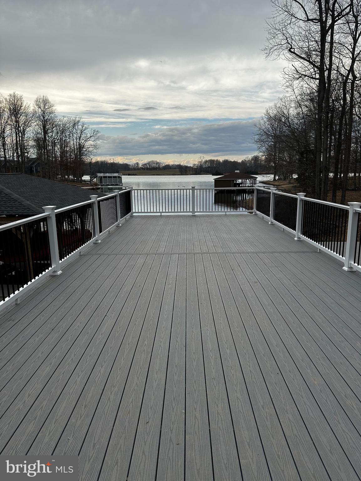 MILL RUN - Residential