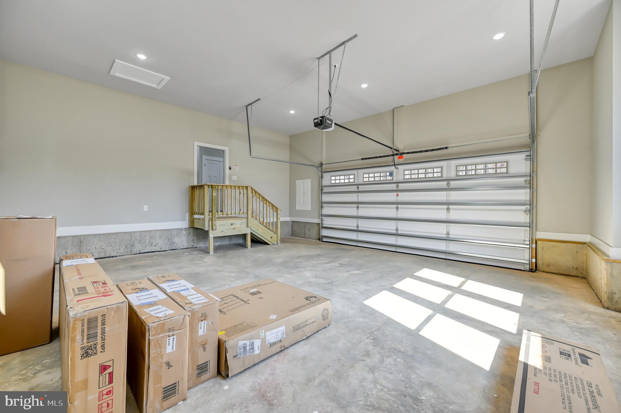 MILL RUN - Residential