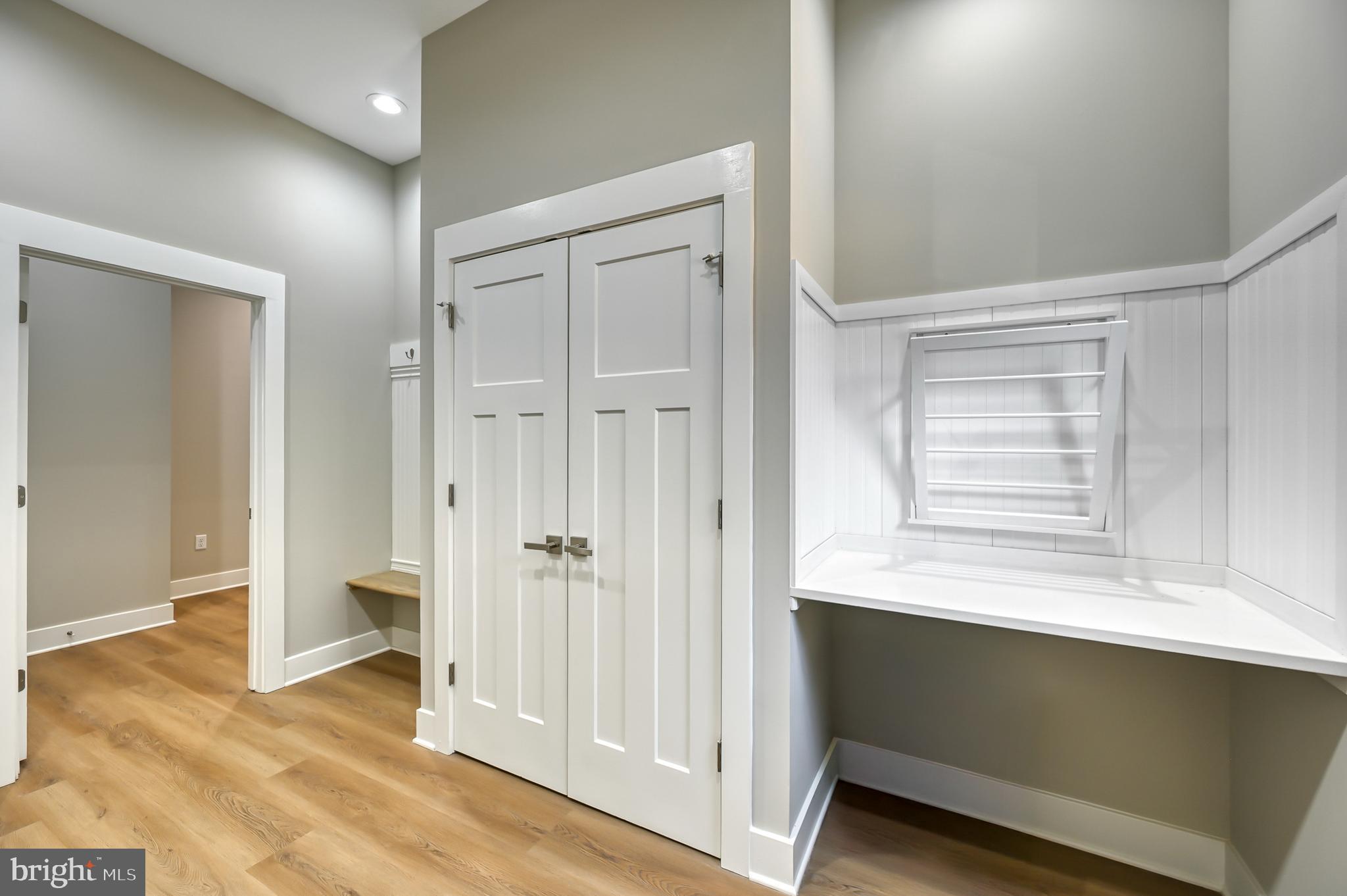 MILL RUN - Residential