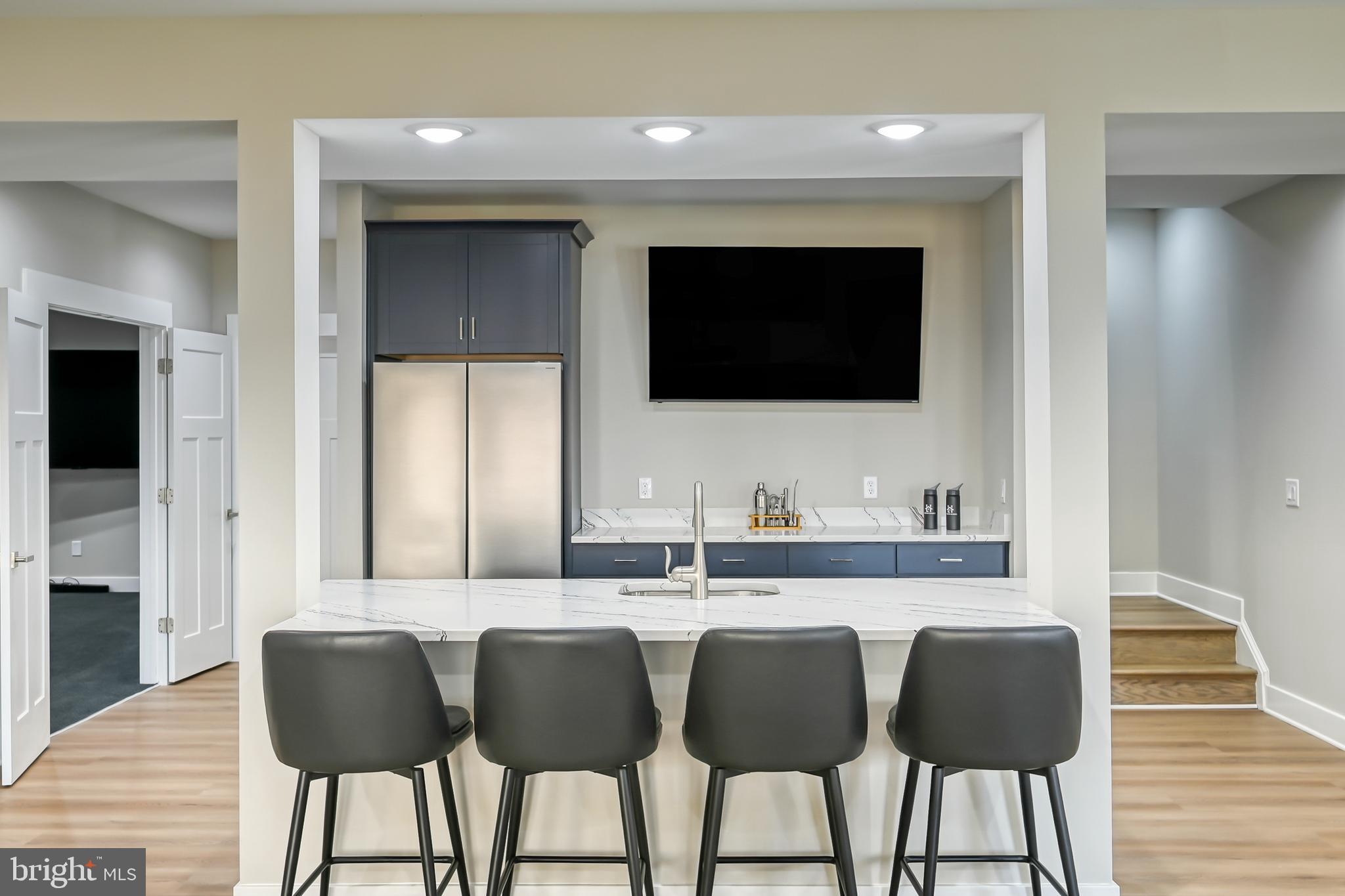 MILL RUN - Residential