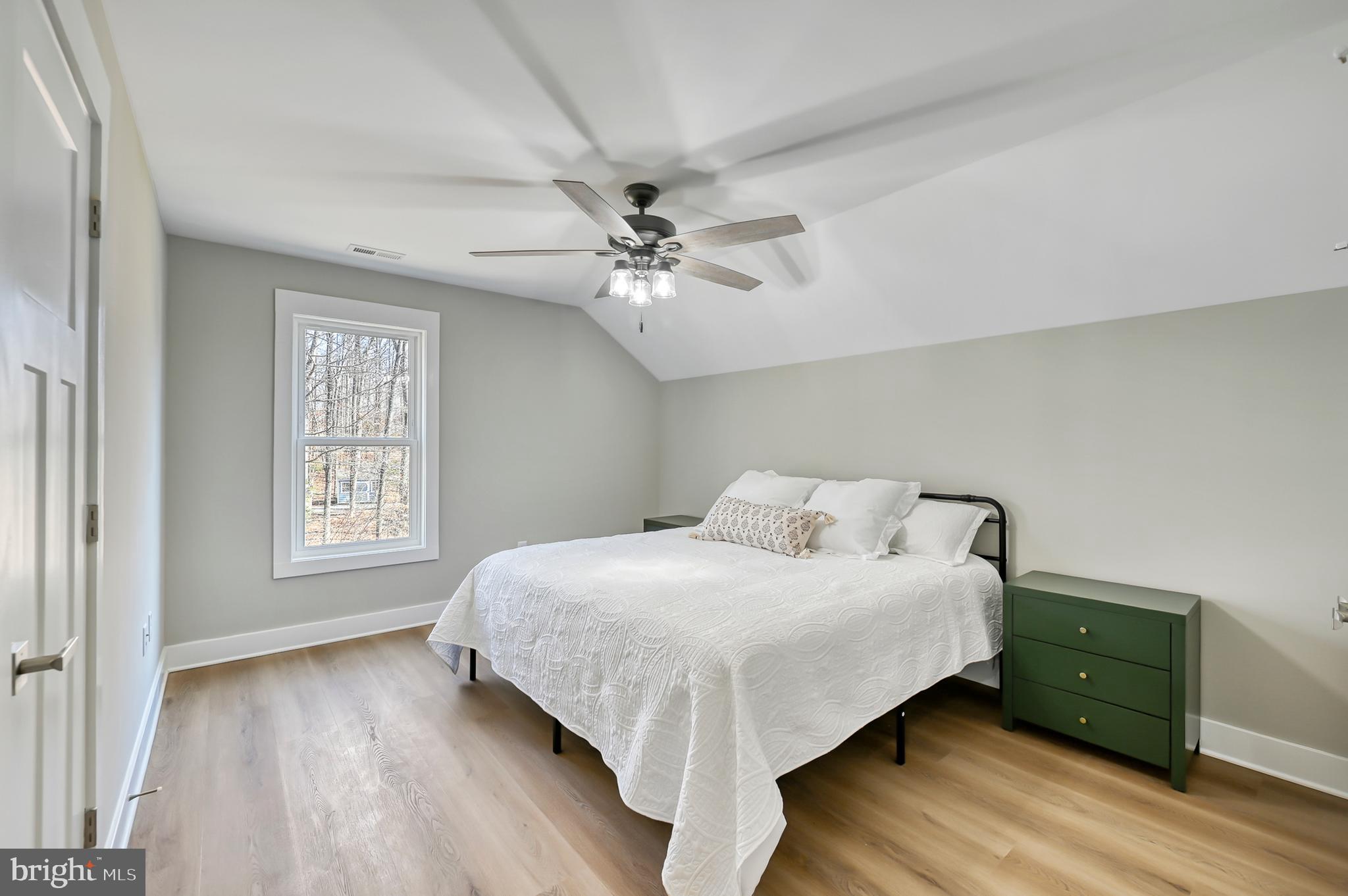 MILL RUN - Residential