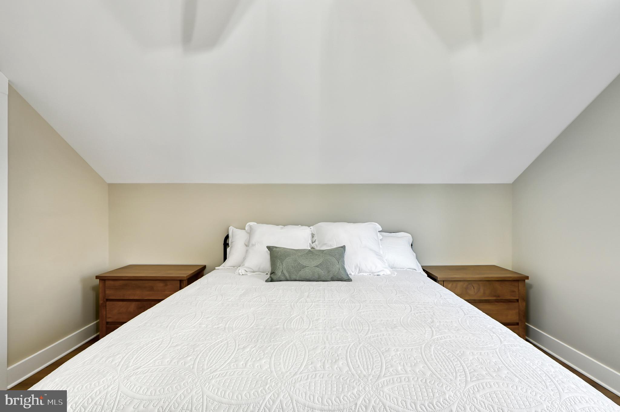 MILL RUN - Residential