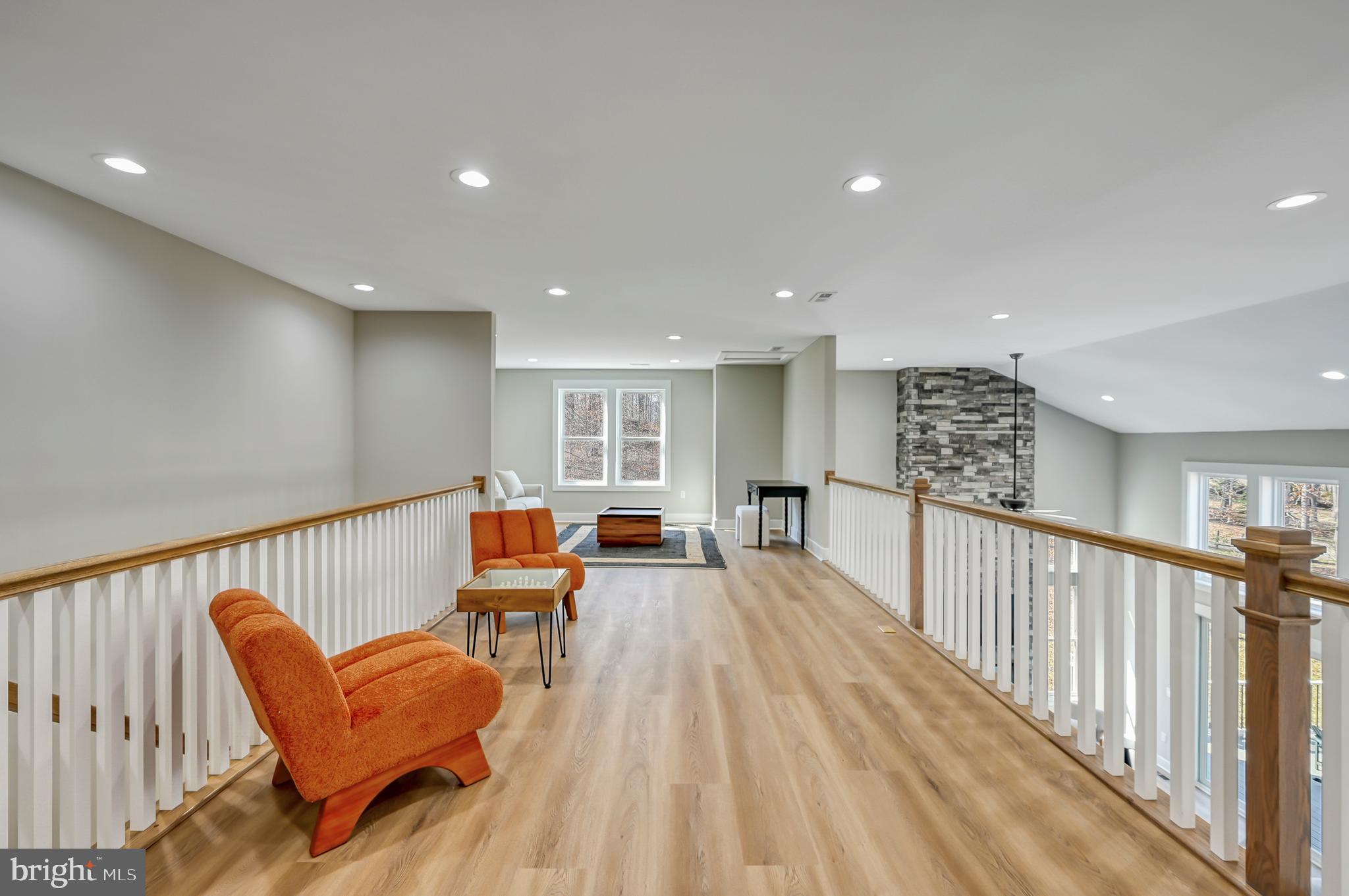 MILL RUN - Residential