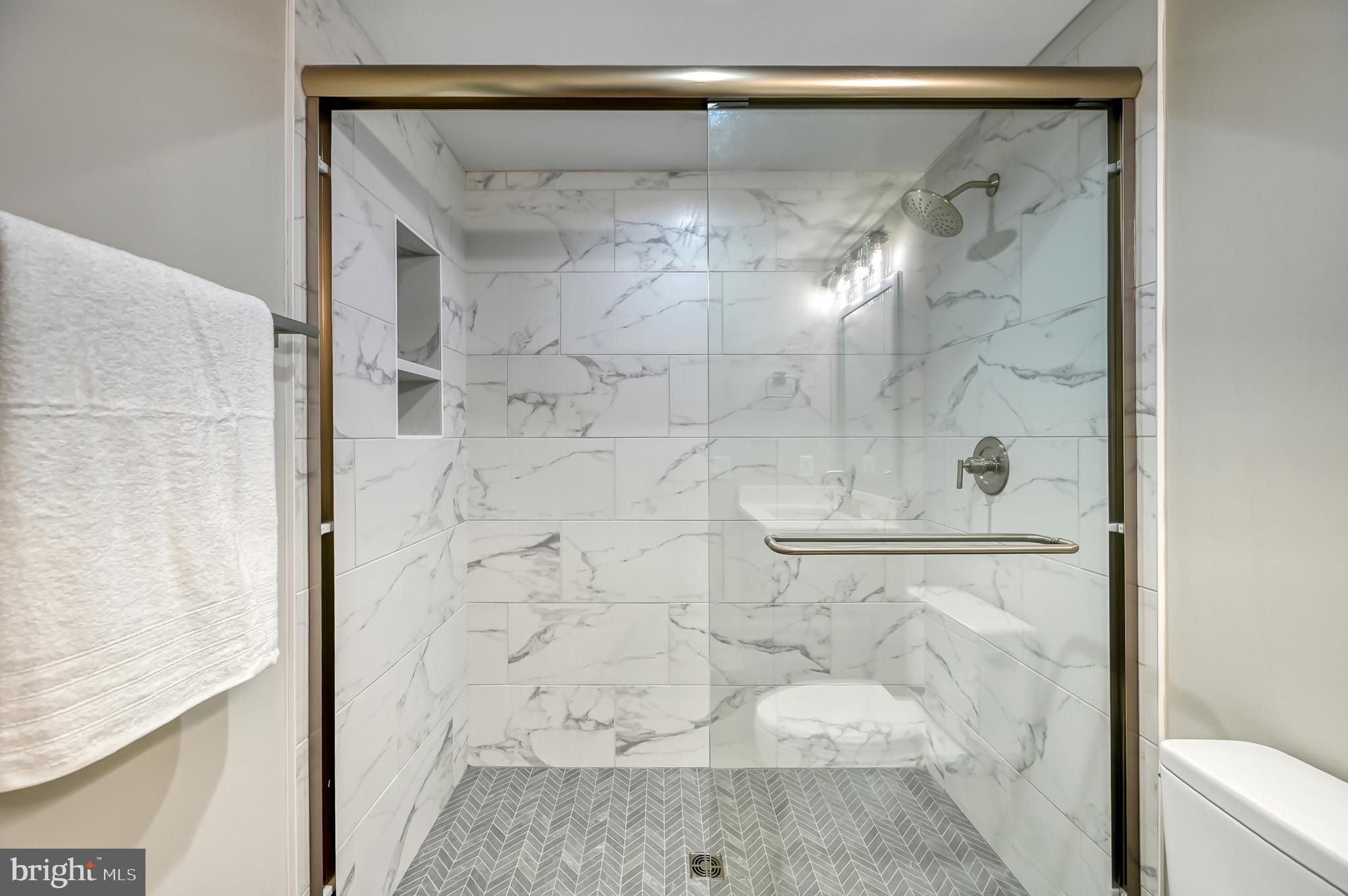 MILL RUN - Residential