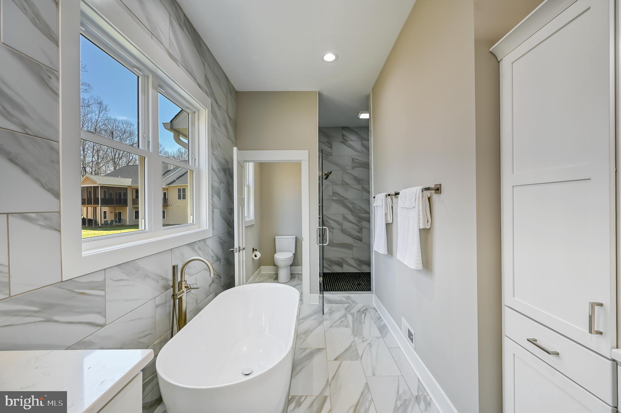 MILL RUN - Residential