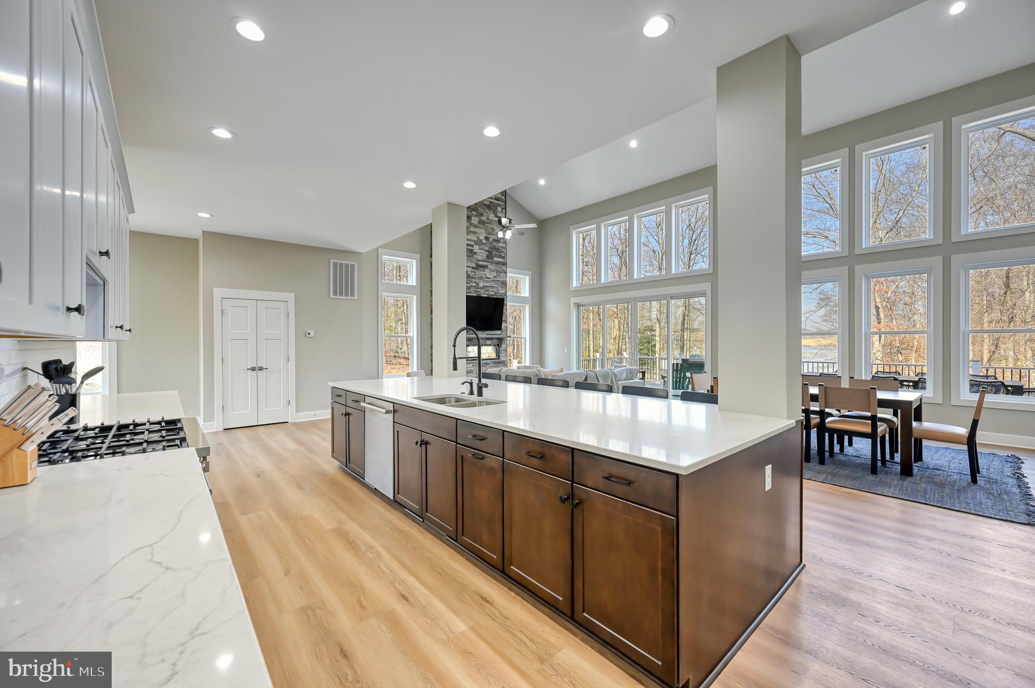 MILL RUN - Residential